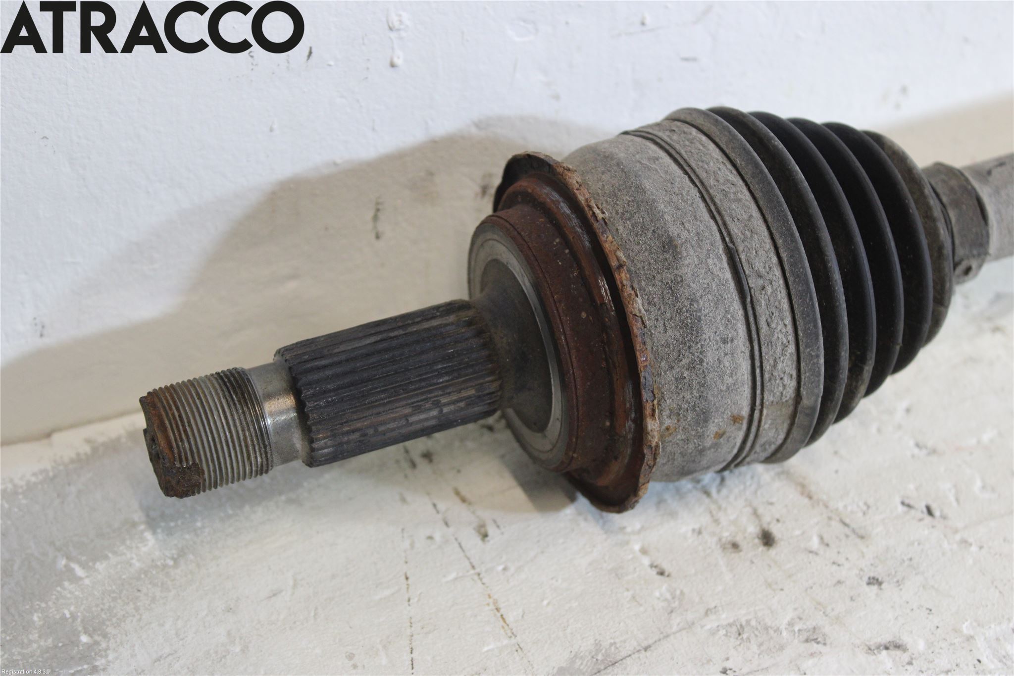 Mercedes-Benz MB VITO/VIANO (W639) 04-14 Drivaxel Bak Vänster