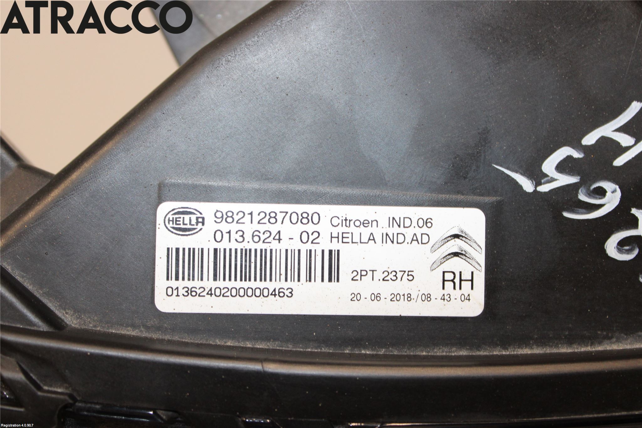 Citroen C4 CACTUS 14-20 Strålkastare Höger
