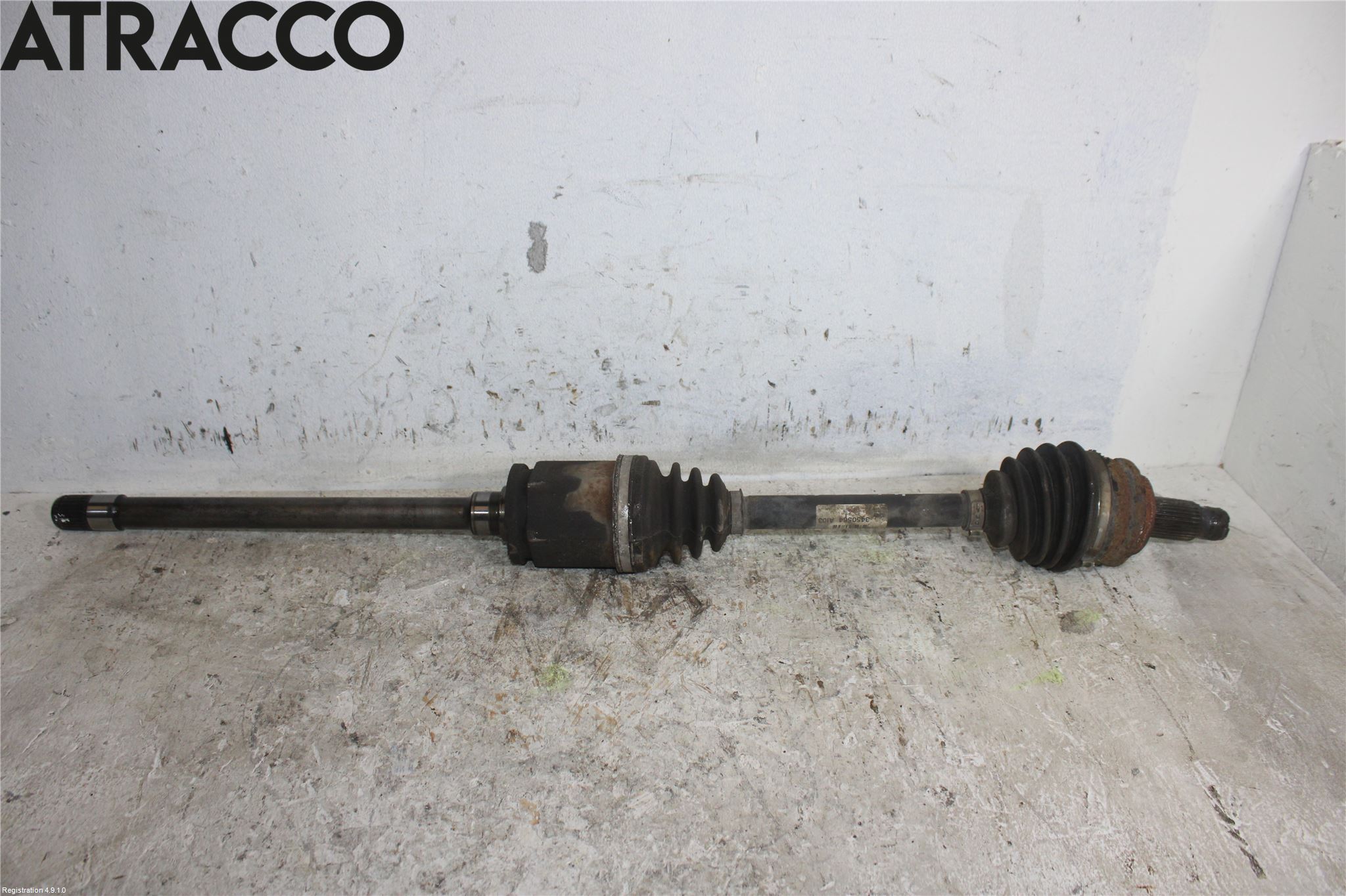 BMW X3 E83     03-10 Drivaxel Fram Höger