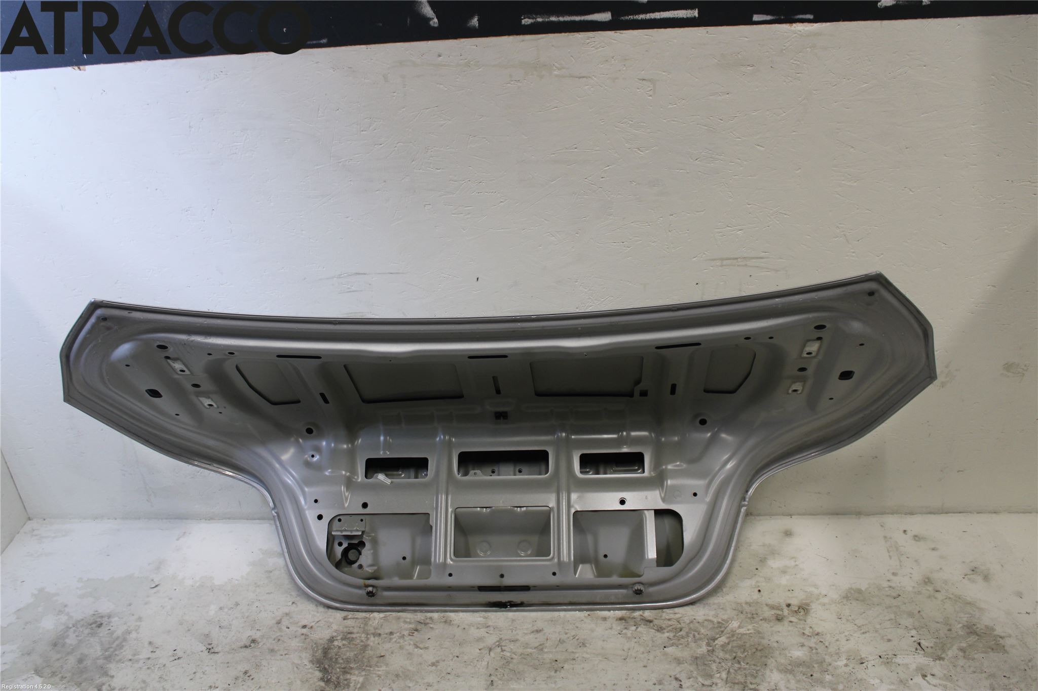 BMW 5 E60/61 Sed/Tou 02-10 Baklucka (Ej Med Ruta)