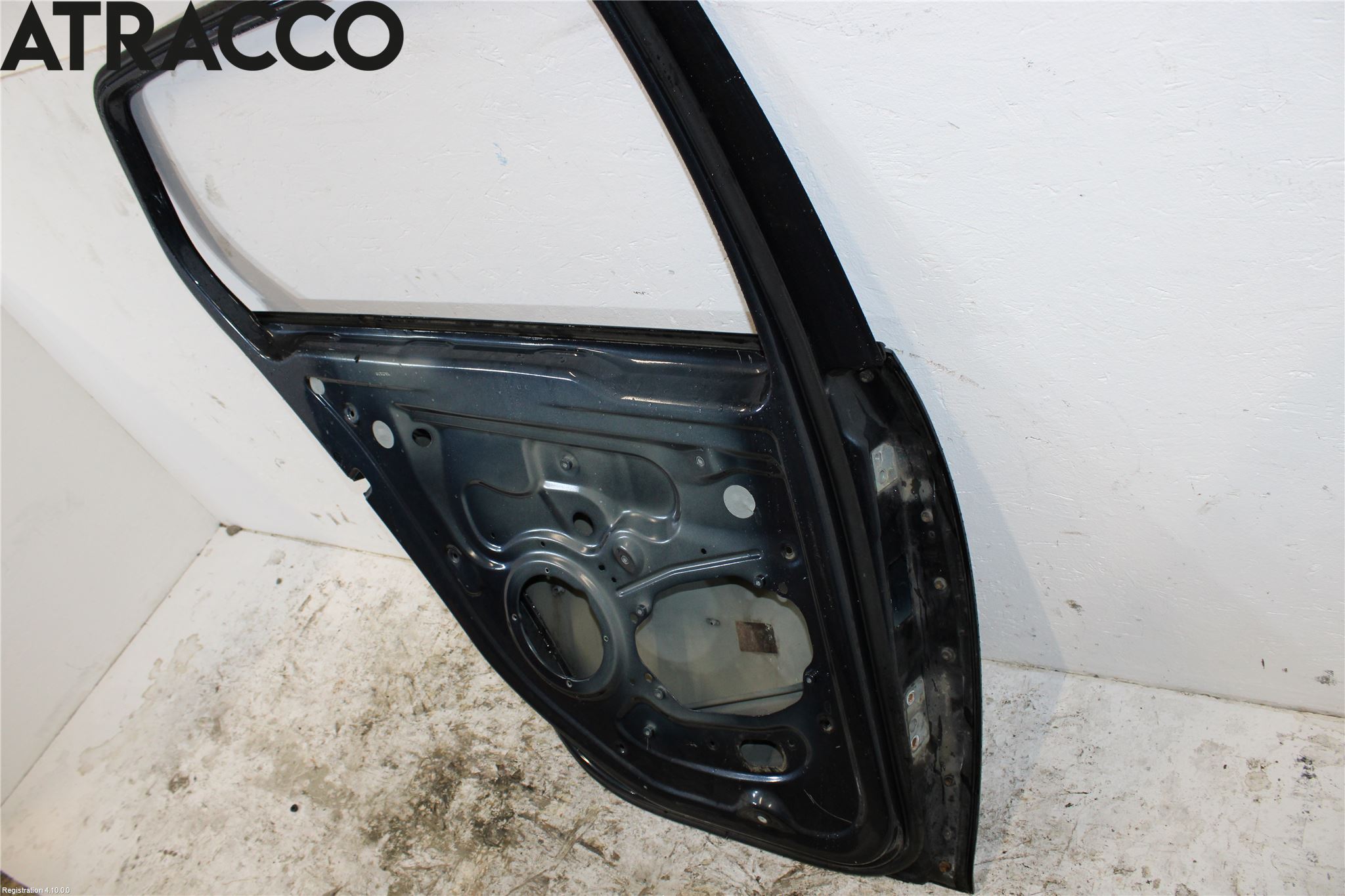 Volkswagen VW GOLF V 04-09 Dörr Bak Vänster