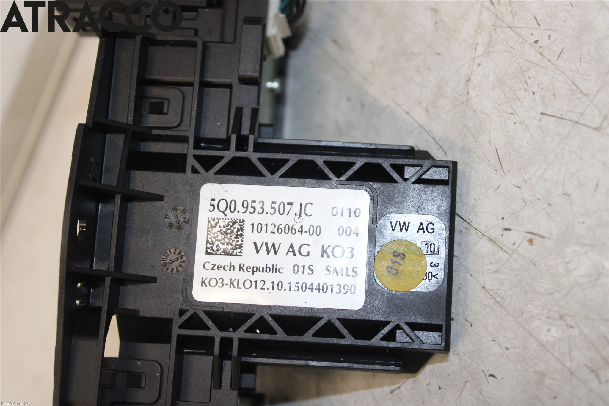 Volkswagen VW GOLF / E-GOLF VII 13-20 Spakcentral