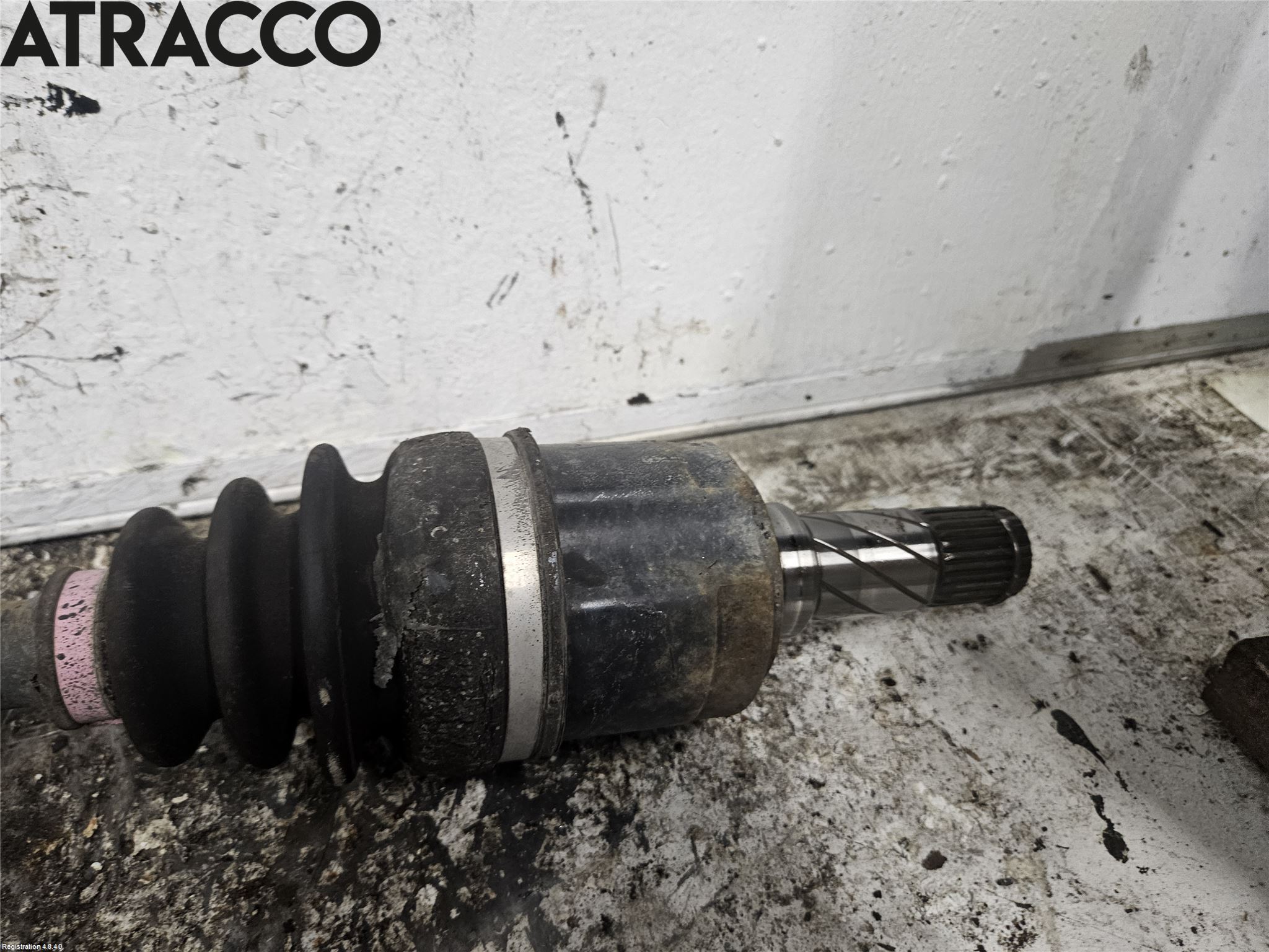 Mazda 2 (DE) 08-15 Drivaxel Fram Vänster