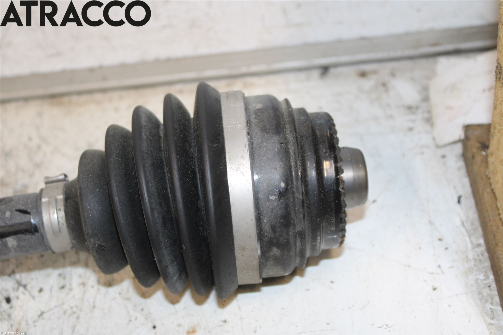 BMW 3 F30/F31/F80 12-19 Drivaxel Fram Höger