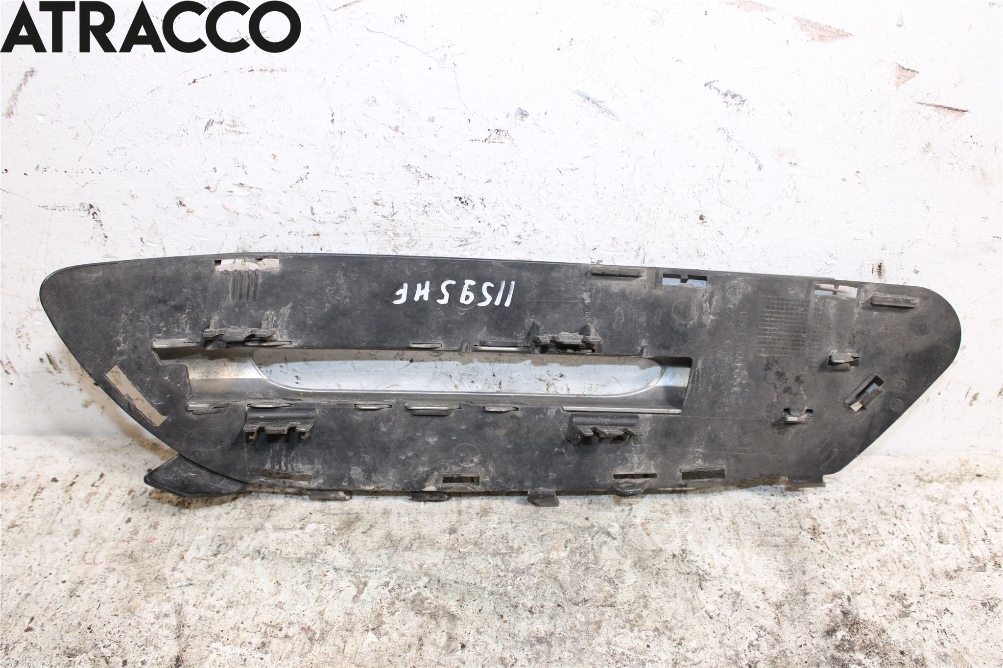 Mercedes-Benz MB E-KLASS (W212) 09-16 Dimljussarg Fram