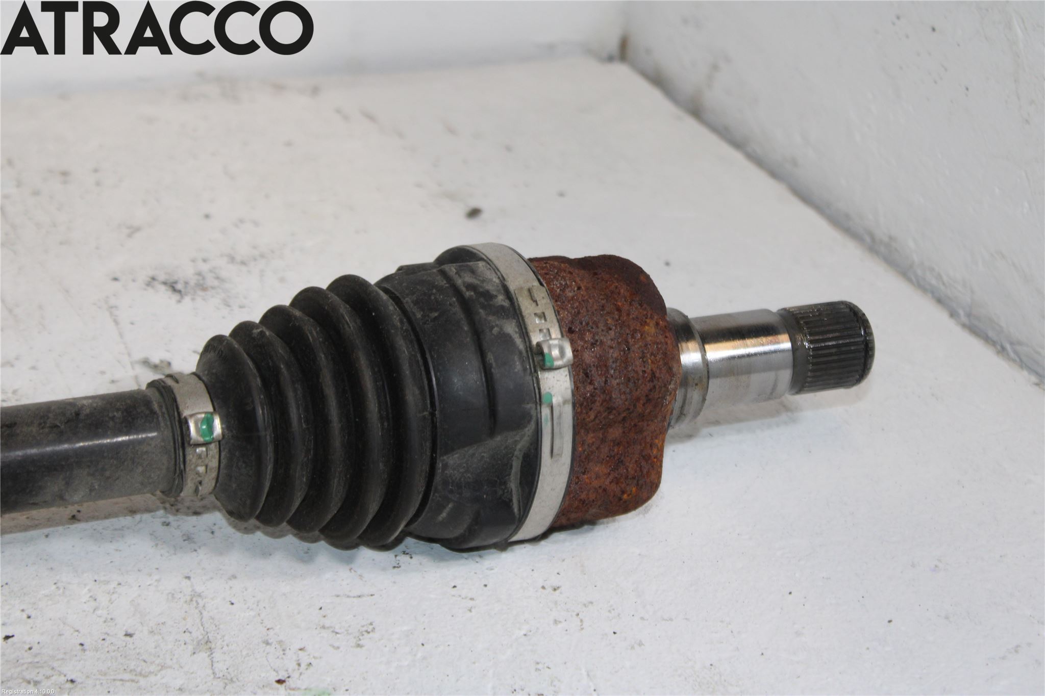 Skoda ENYAQ iV 21- Drivaxel Fram Höger