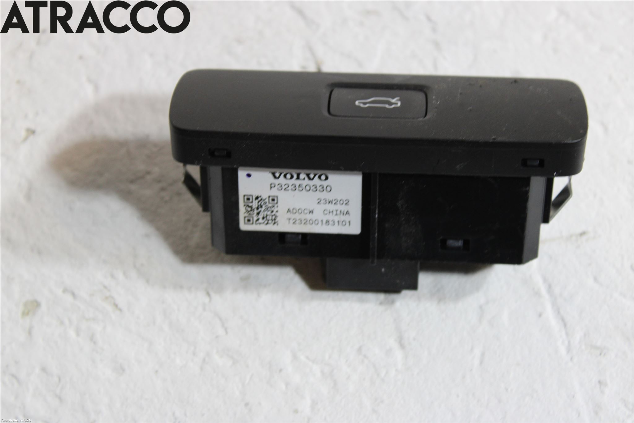 Volvo XC40/RECHARGE 18- Strömställare Baklucka