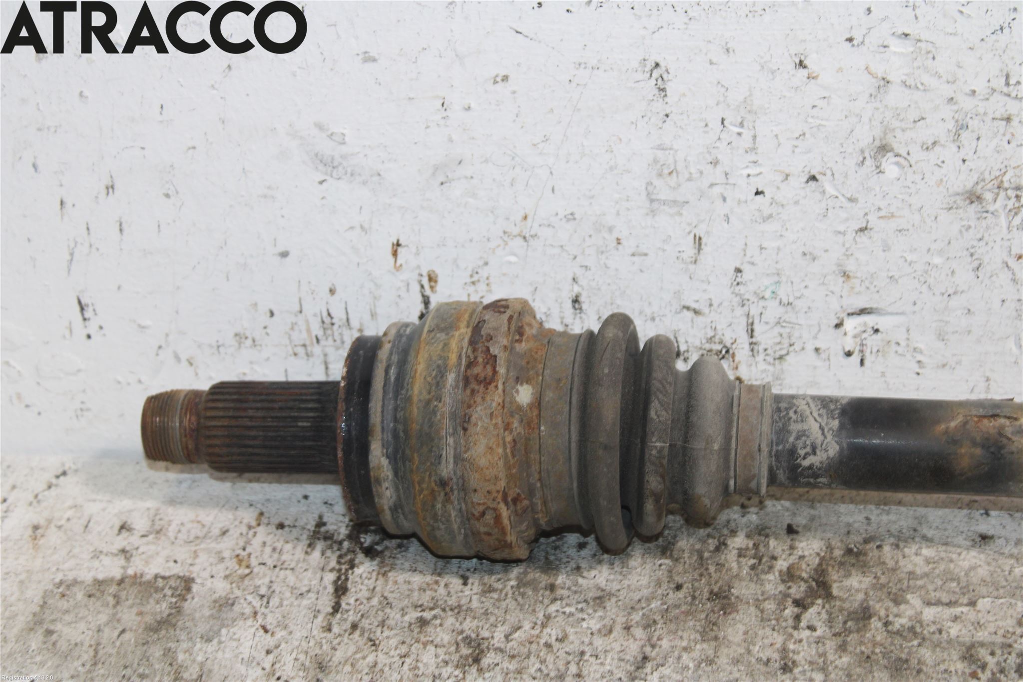 BMW 5 F10/F11/F18 09-17 Drivaxel Bak Vänster