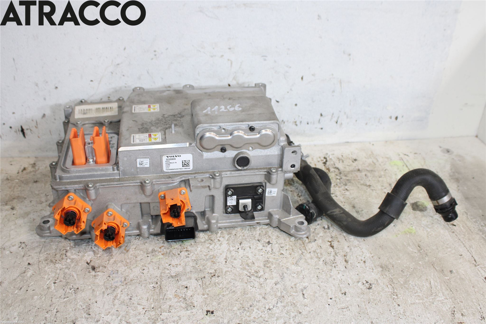 Volvo XC40/RECHARGE 18- Inverter 12 -> 220 V