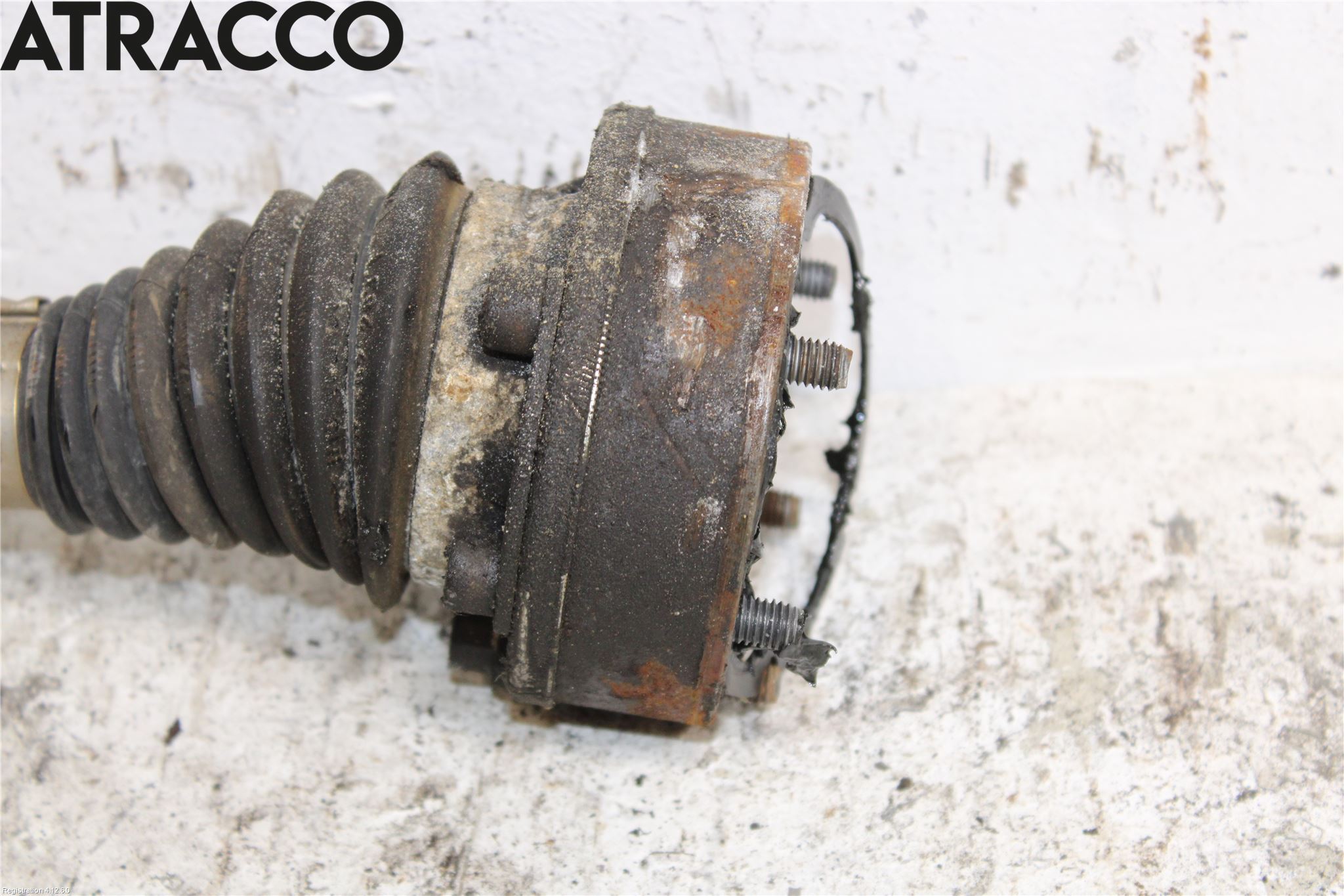 Audi A3/S3 05-13 Drivaxel Fram Vänster