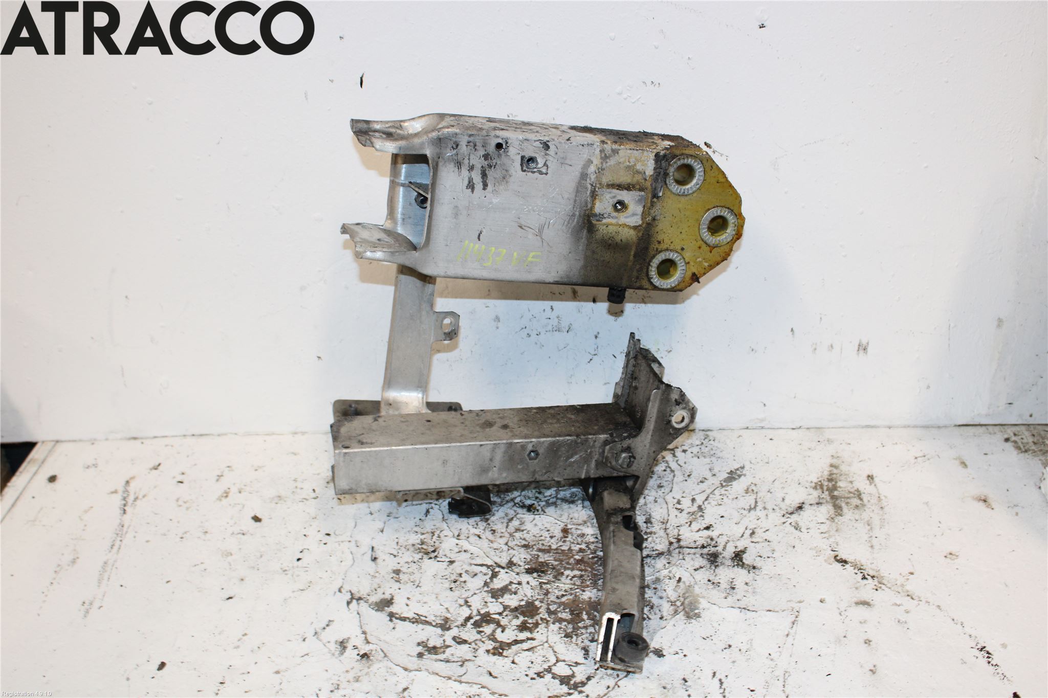 BMW 5 F10/F11/F18 09-17 Front Övrigt