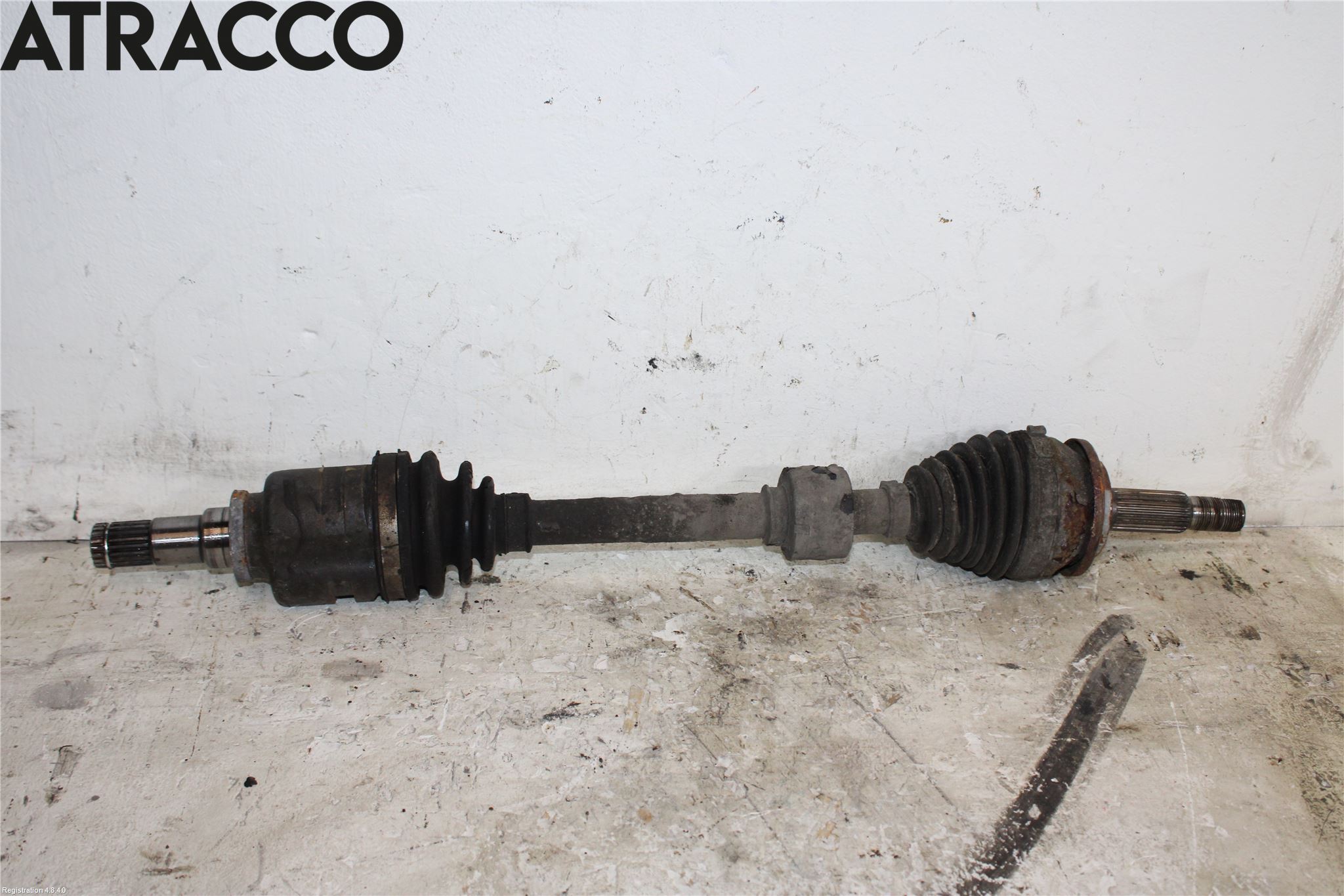 Toyota AVENSIS 16-18 Drivaxel Fram Vänster