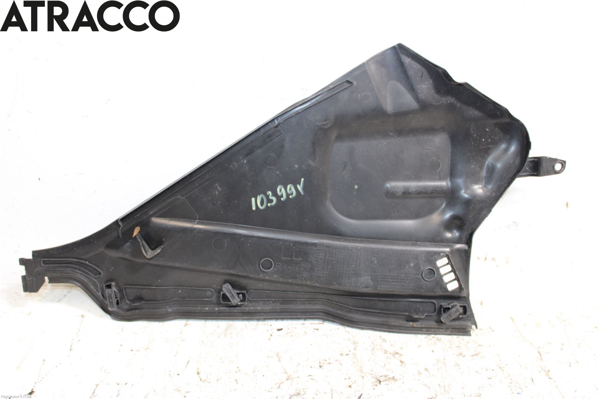 BMW 3 F30/F31/F80 12-19 Torpedplåt-Torpedplast