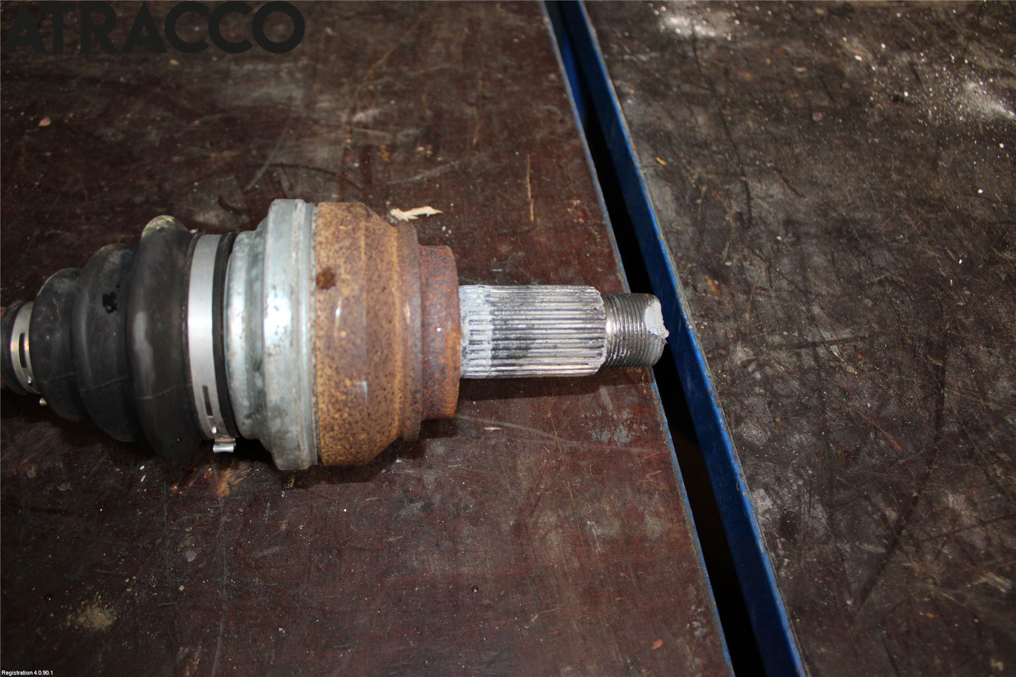 BMW X1 E84 10-15 Drivaxel Bak Vänster