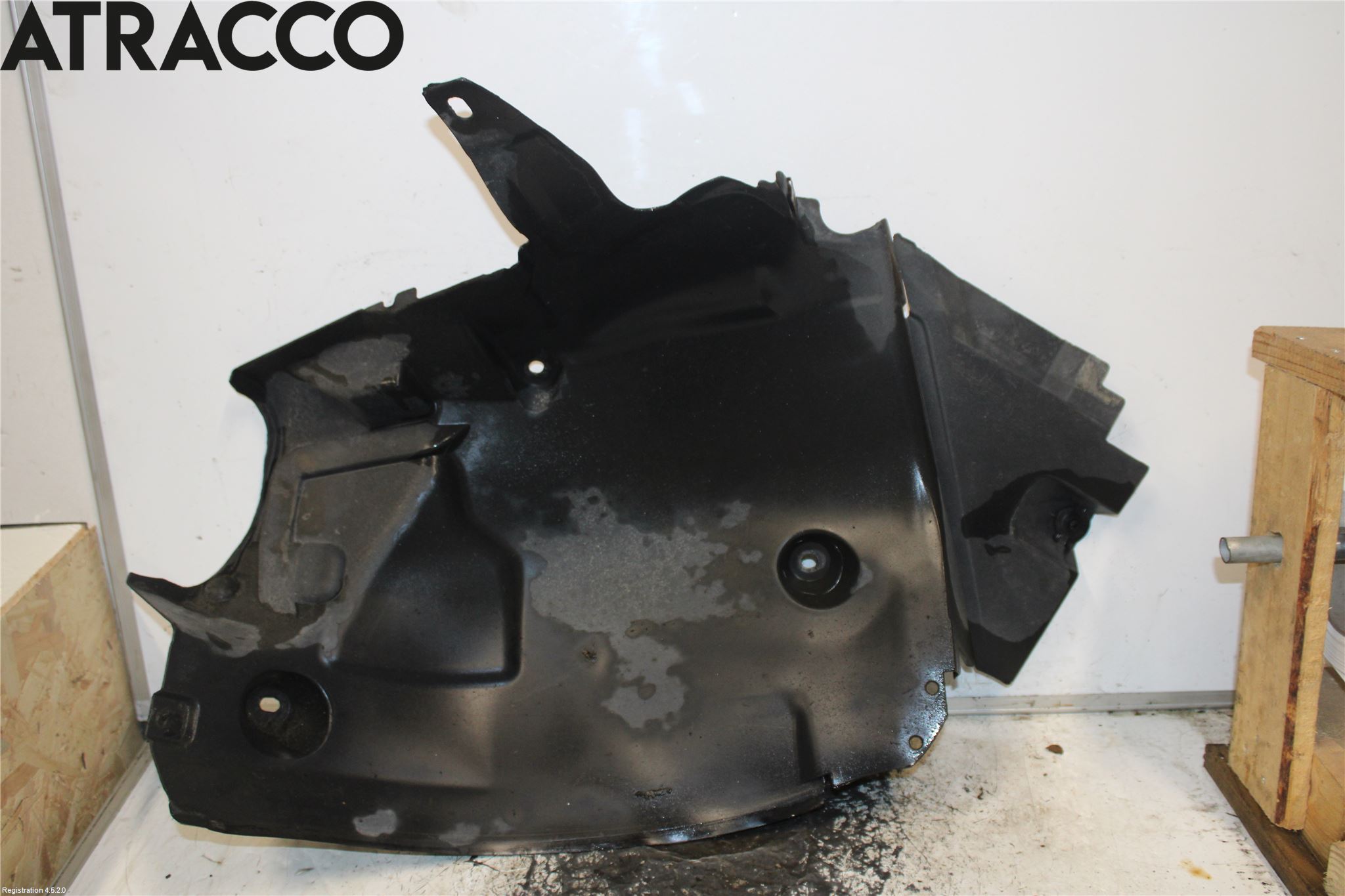 Mercedes-Benz MB C-KLASS (W204) 07-15 Skärm Inner