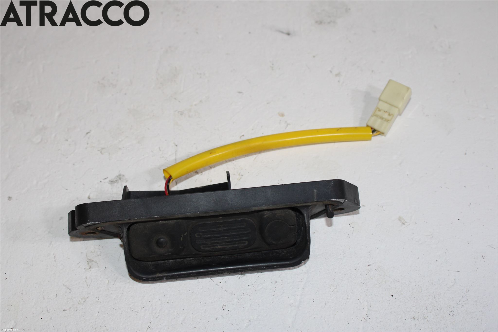 Mitsubishi OUTLANDER 13-21 Bakluckehandtag