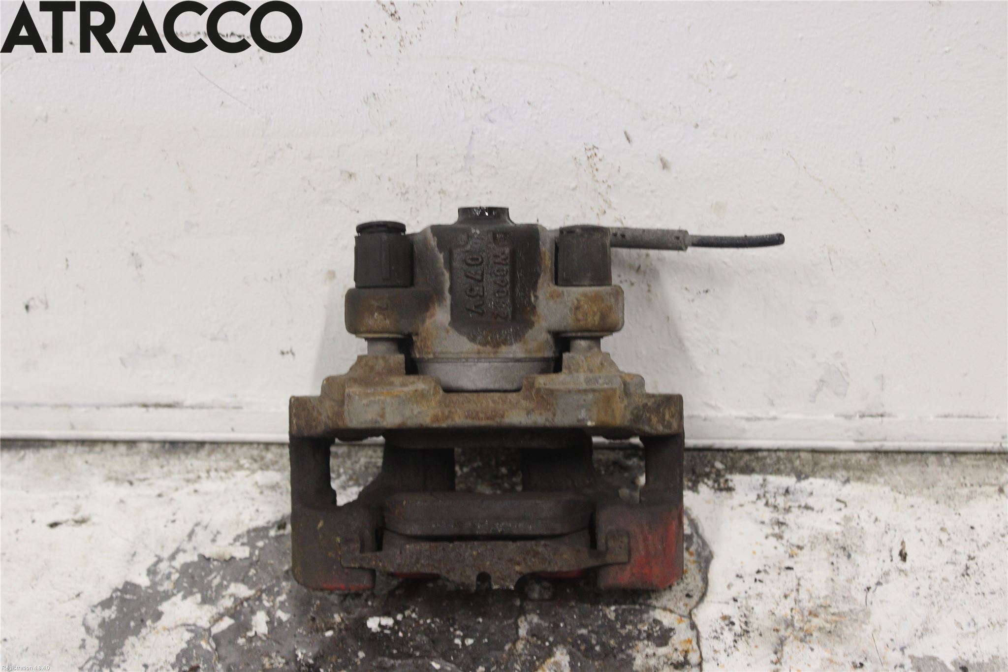 BMW 3 F30/F31/F80 12-19 Bromsok Bak Höger