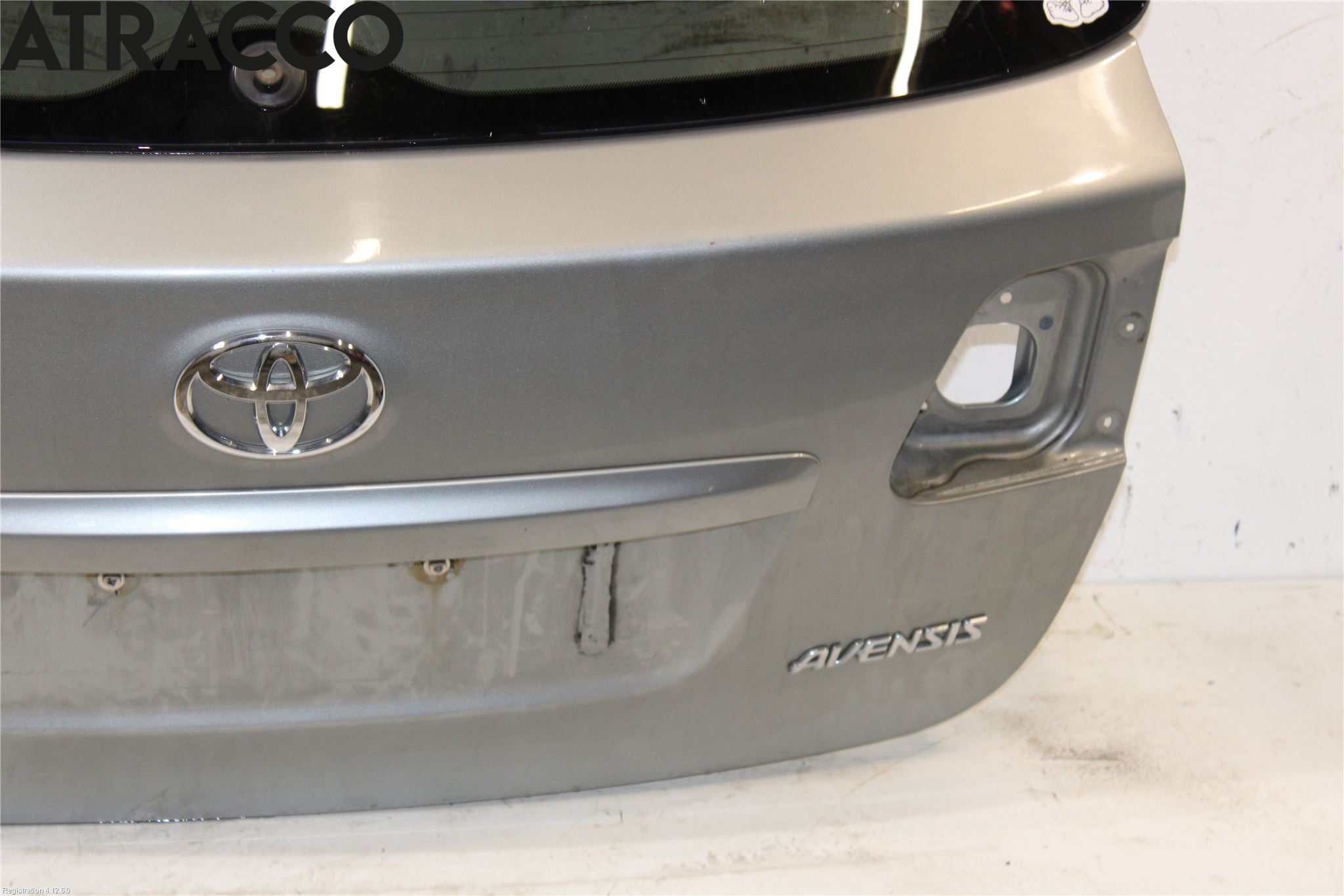 Toyota AVENSIS 09-15 Baklucka Cc-Kombi-Sedan
