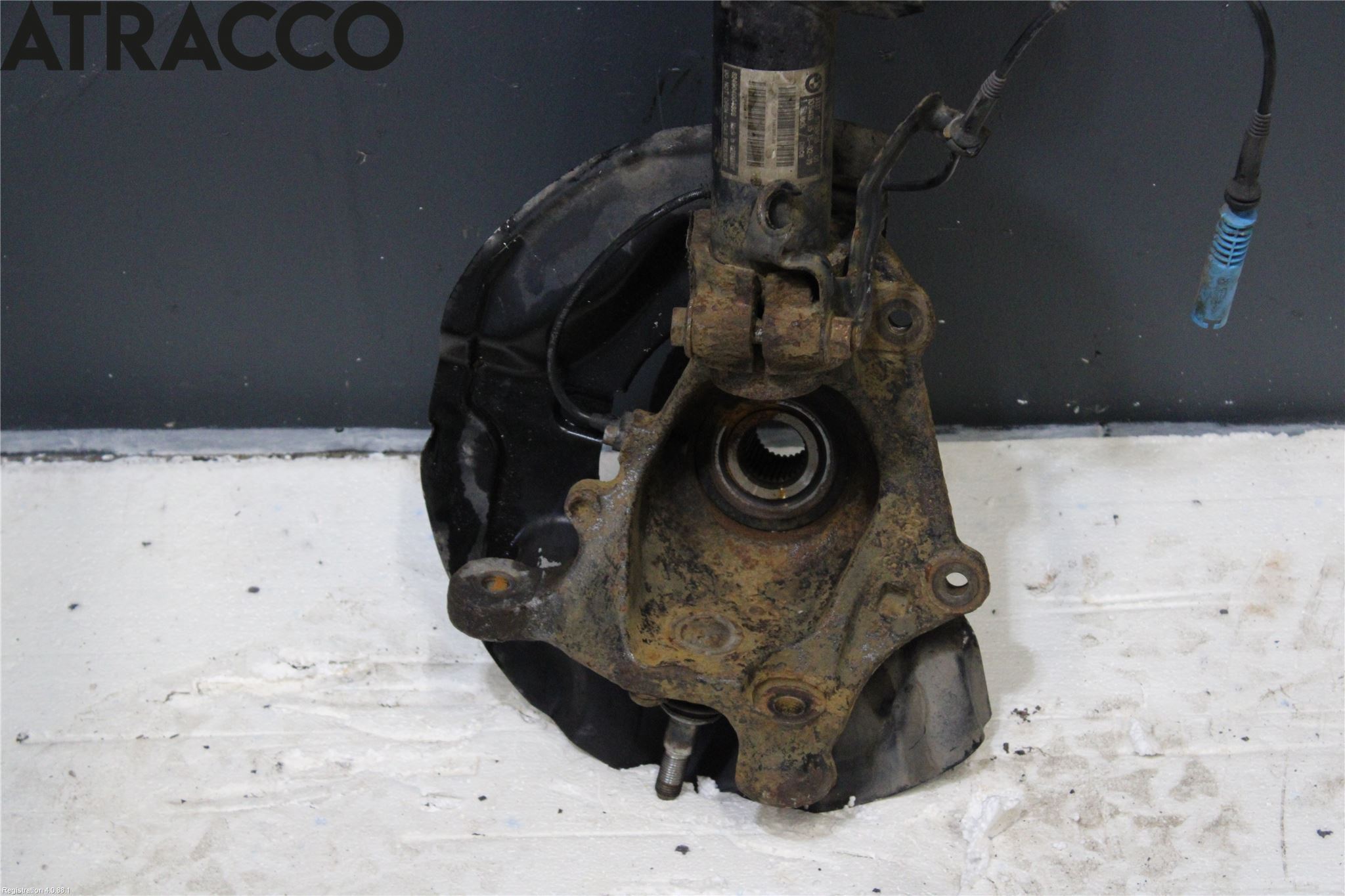BMW 5 E60/61 Sed/Tou 02-10 Fjäderben Fram Höger
