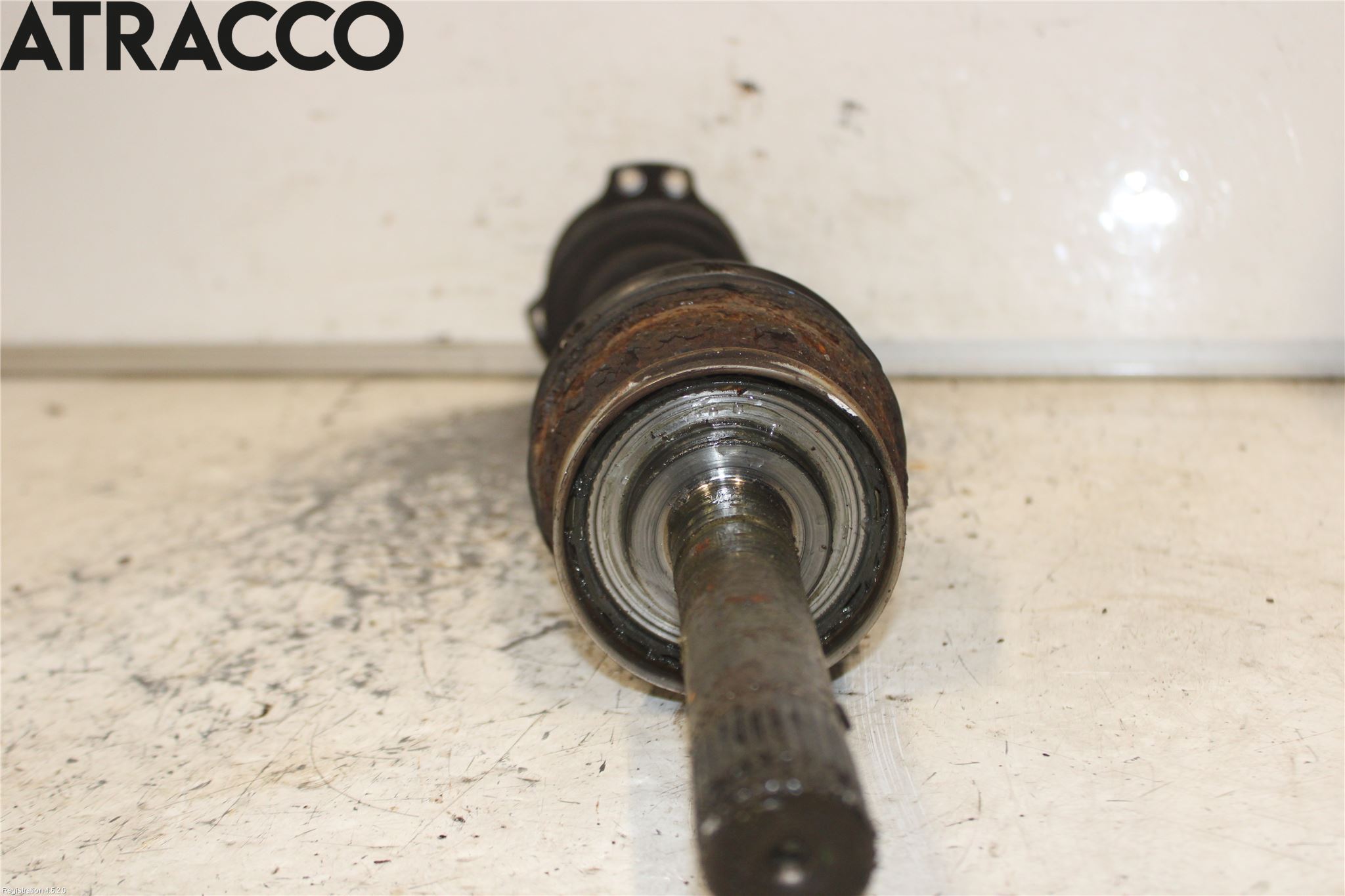 Nissan NAVARA 98-05 Drivaxel Fram Vä Hö