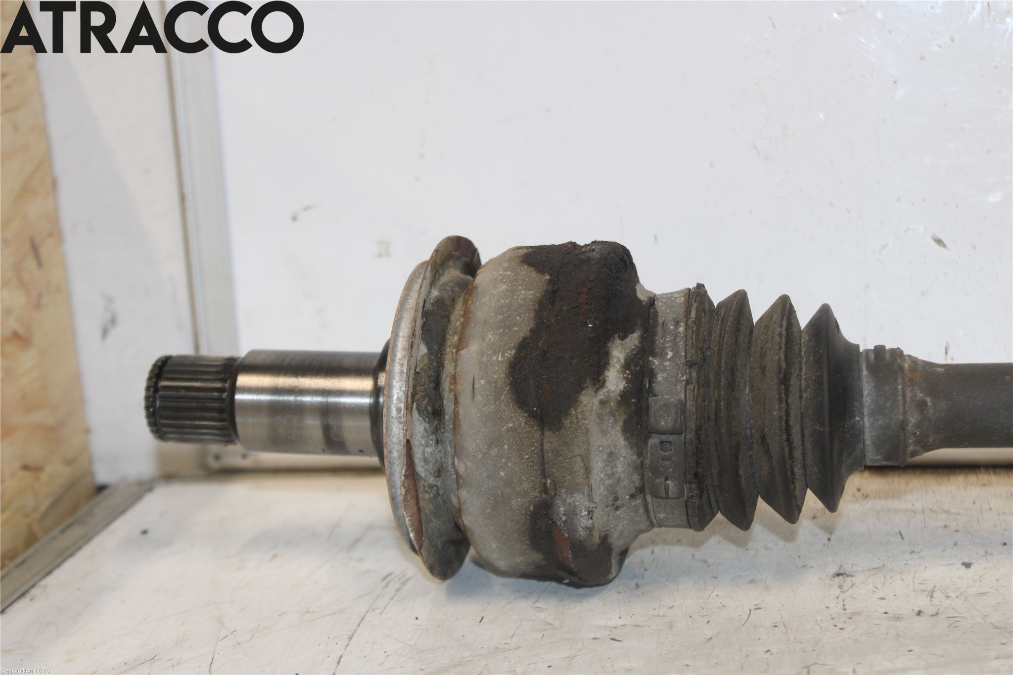 Mercedes-Benz MB E-KLASS (W212) 09-16 Drivaxel Bak Höger