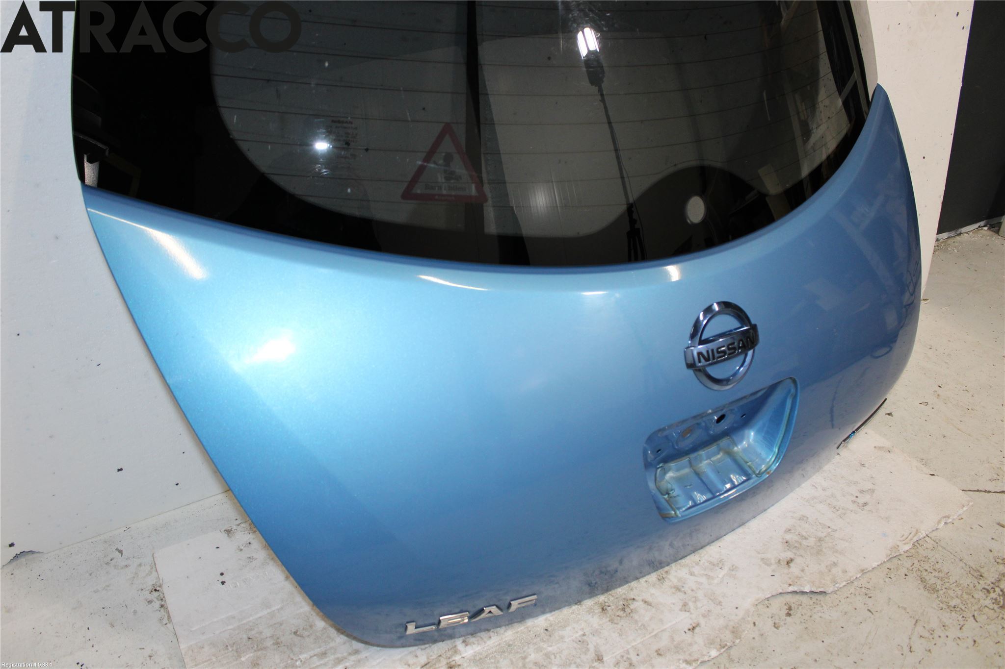 Nissan LEAF 11-17 Baklucka Cc-Kombi-Sedan
