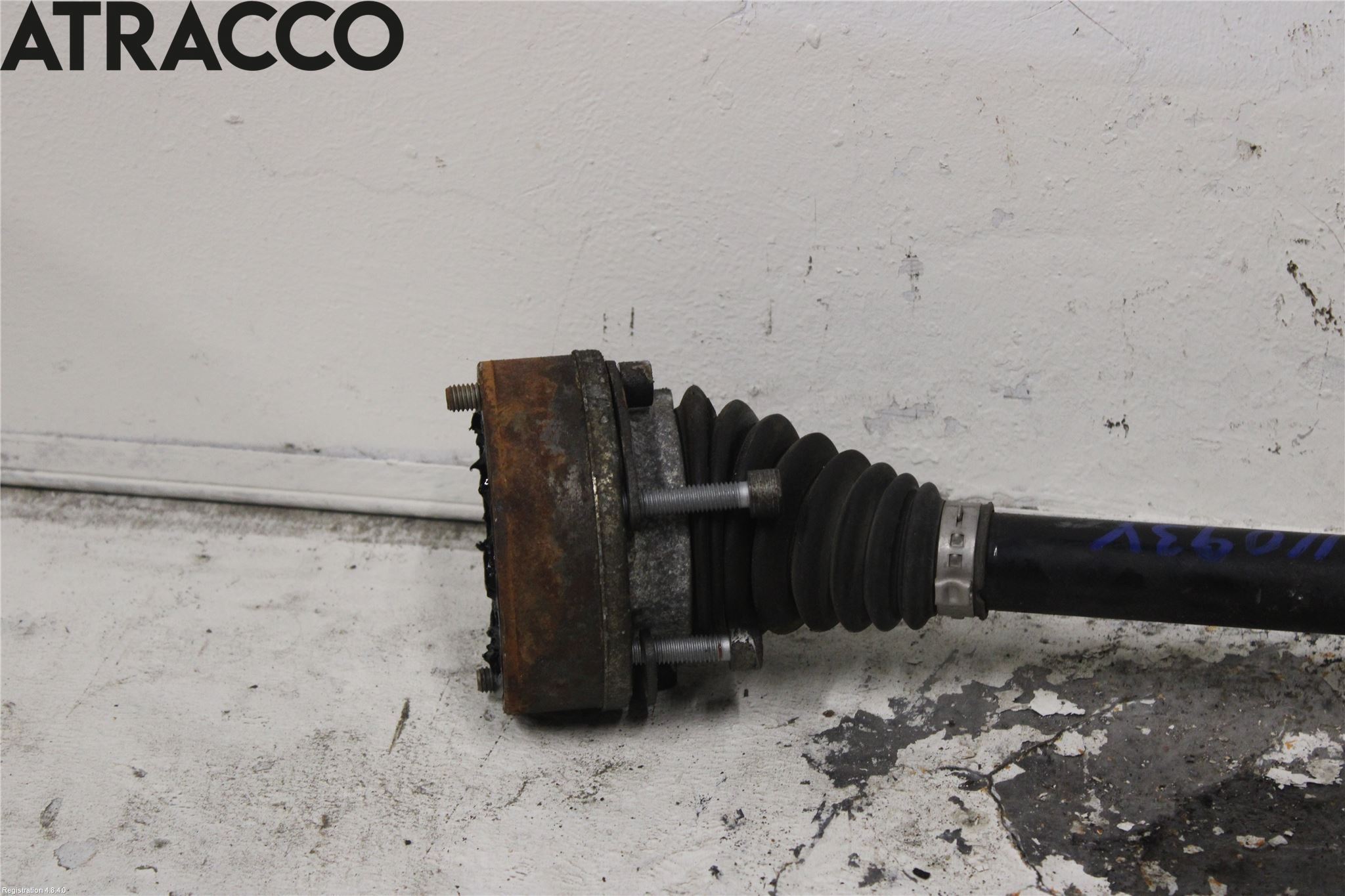 Skoda YETI Drivaxel Fram Vänster