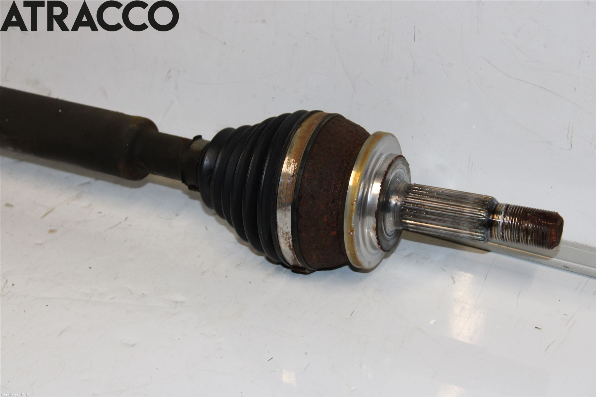 Toyota PRIUS+ ZVW40 12-20 Drivaxel Fram Höger