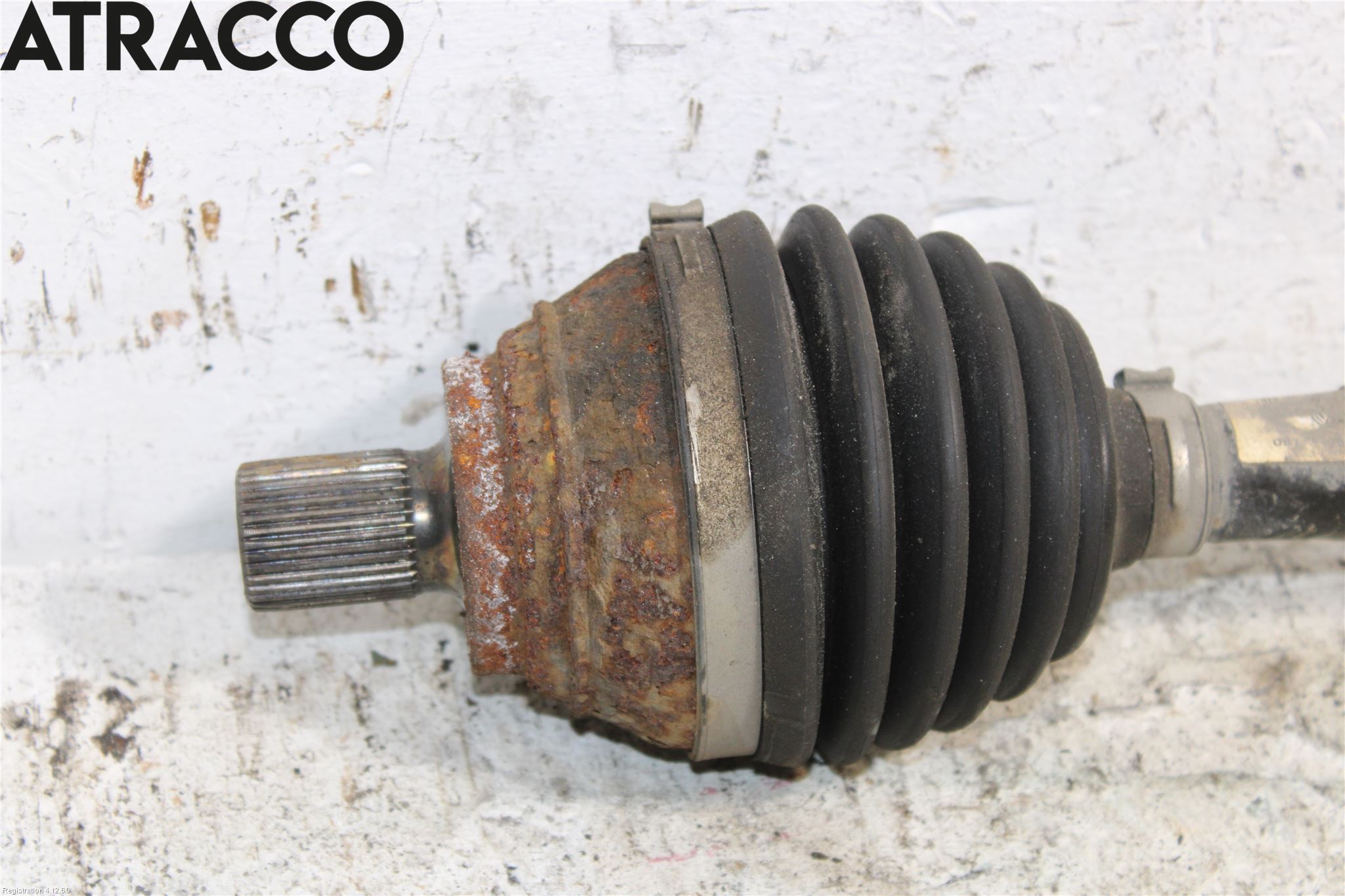 Audi A3/S3 05-13 Drivaxel Fram Vänster