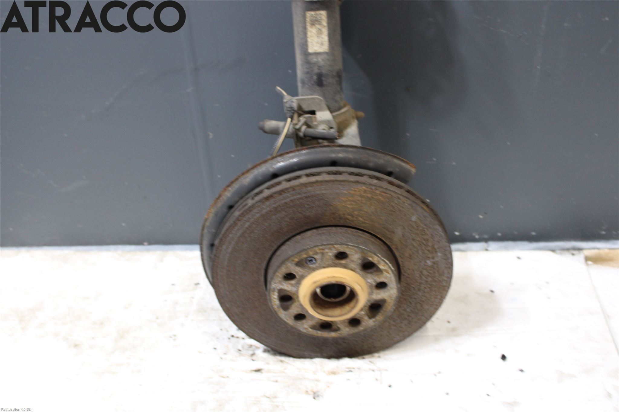 Volkswagen VW CADDY 11-15 Fjäderben Fram Höger