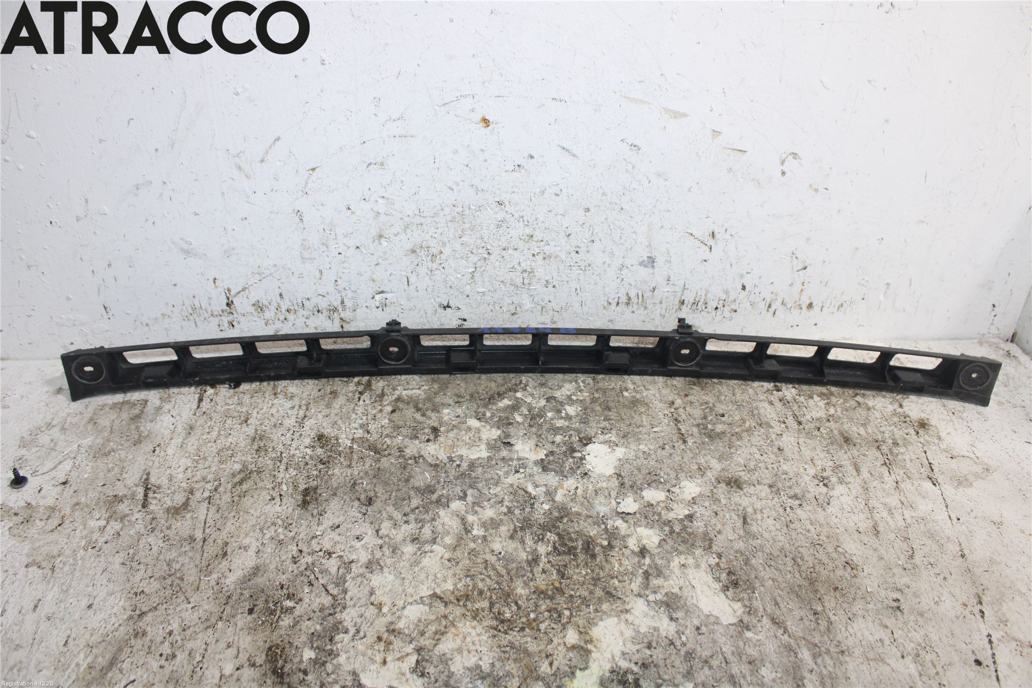 Volkswagen VW POLO 10-17 Stötfångardel Bak Mitt