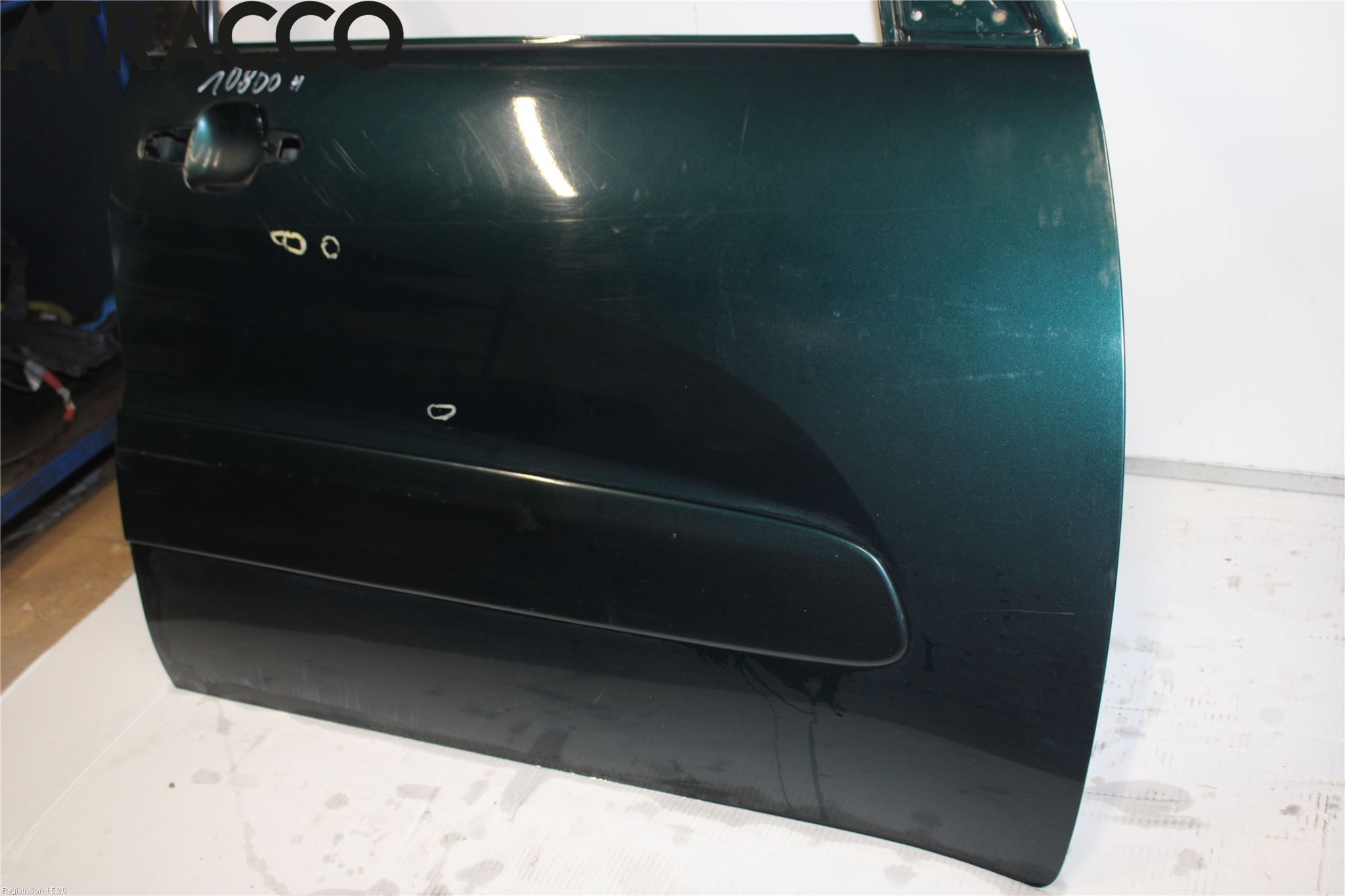 Toyota RAV 4 00-06 Dörr Fram Höger