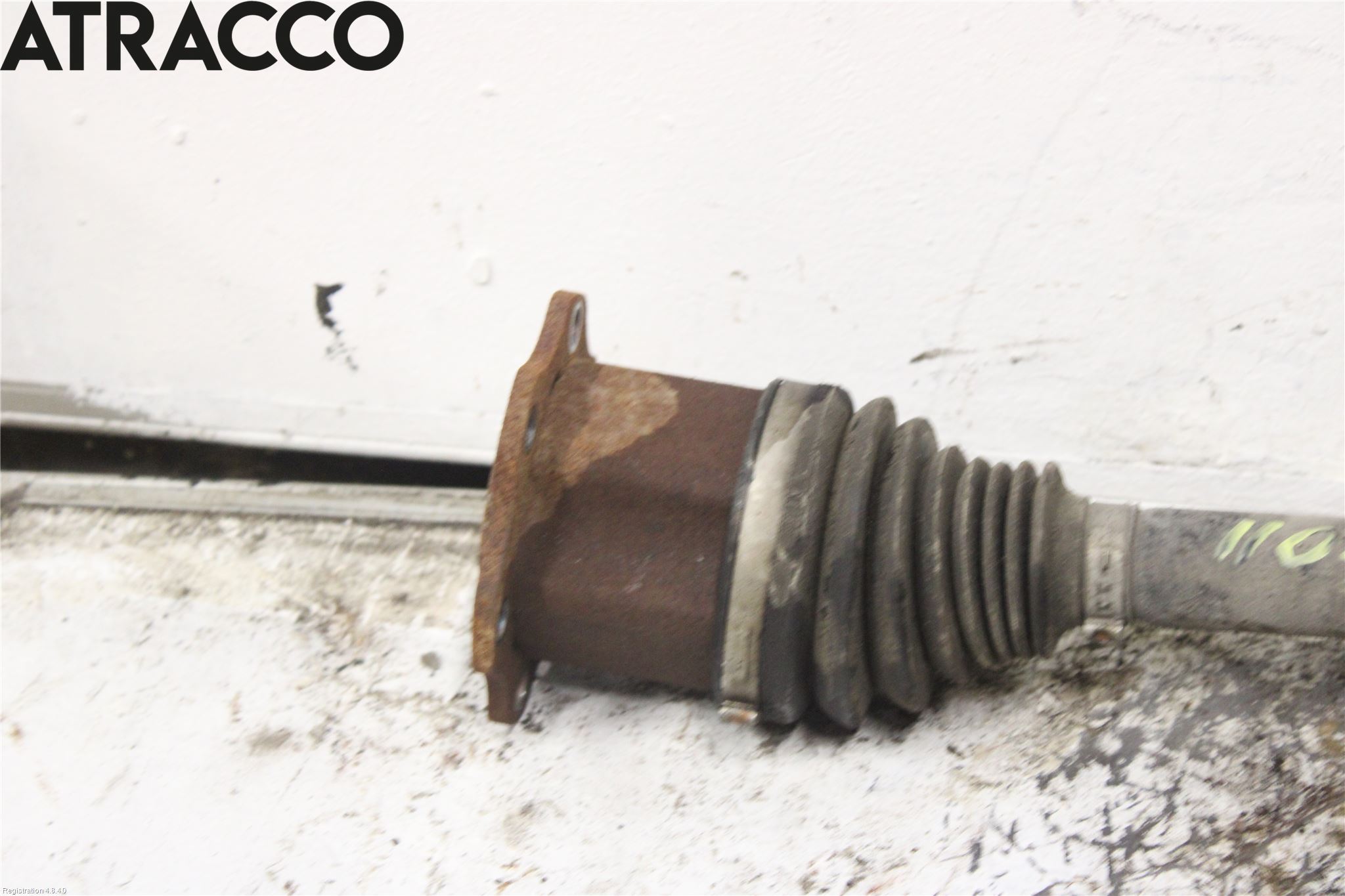 Audi A6 ALLROAD 12-18 Drivaxel Fram Vänster