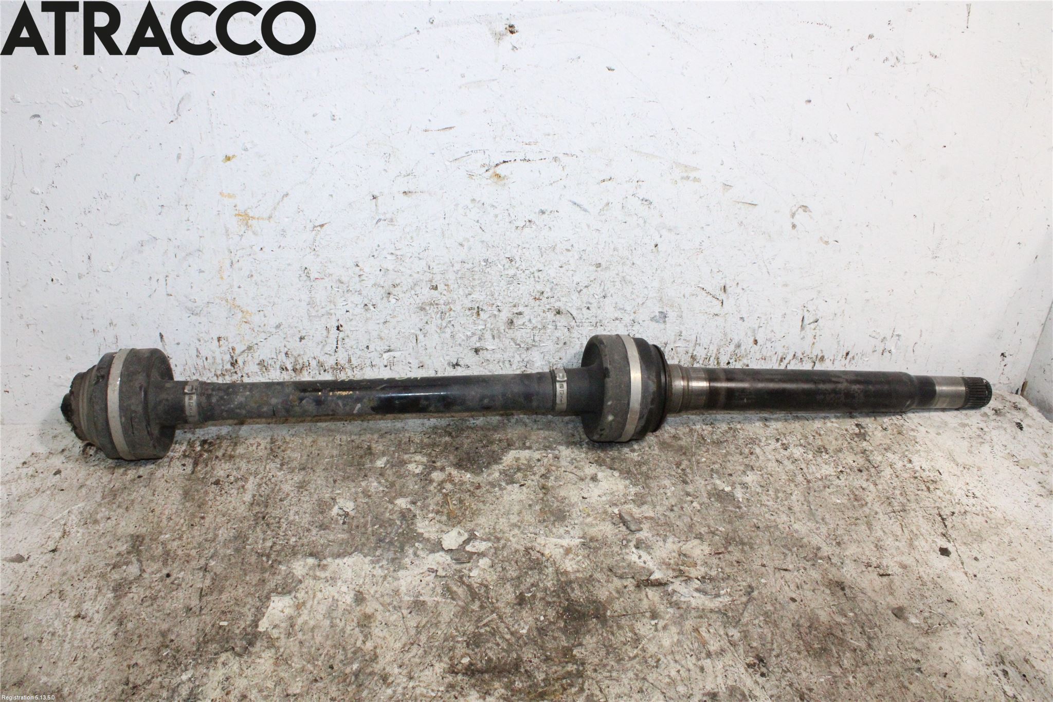 BMW iX I20 22- Drivaxel Bak Höger