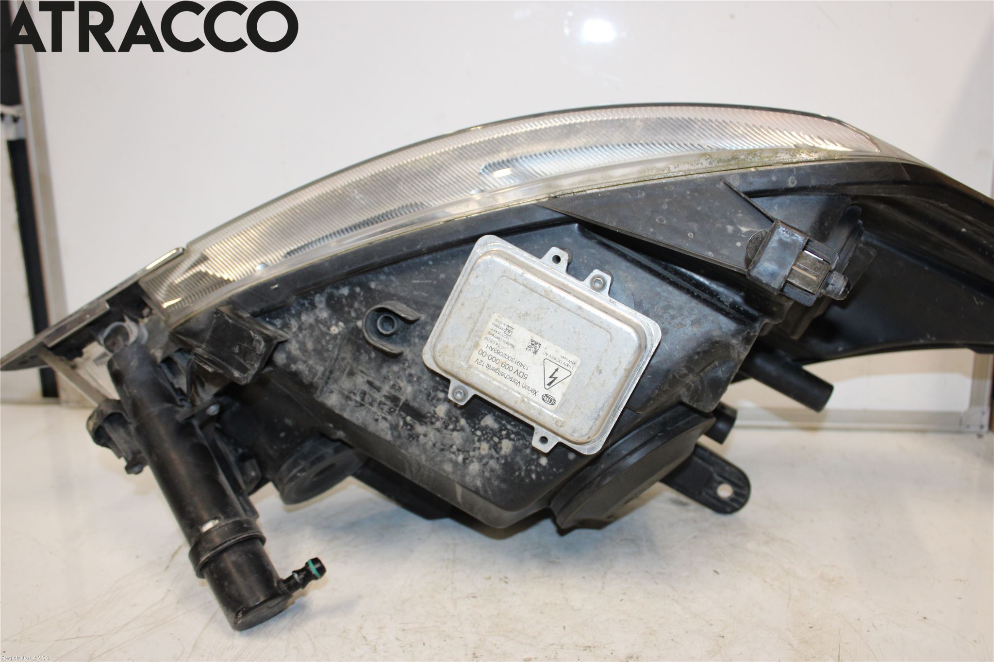 Ford KUGA 08-12 Strålkastare Vänster