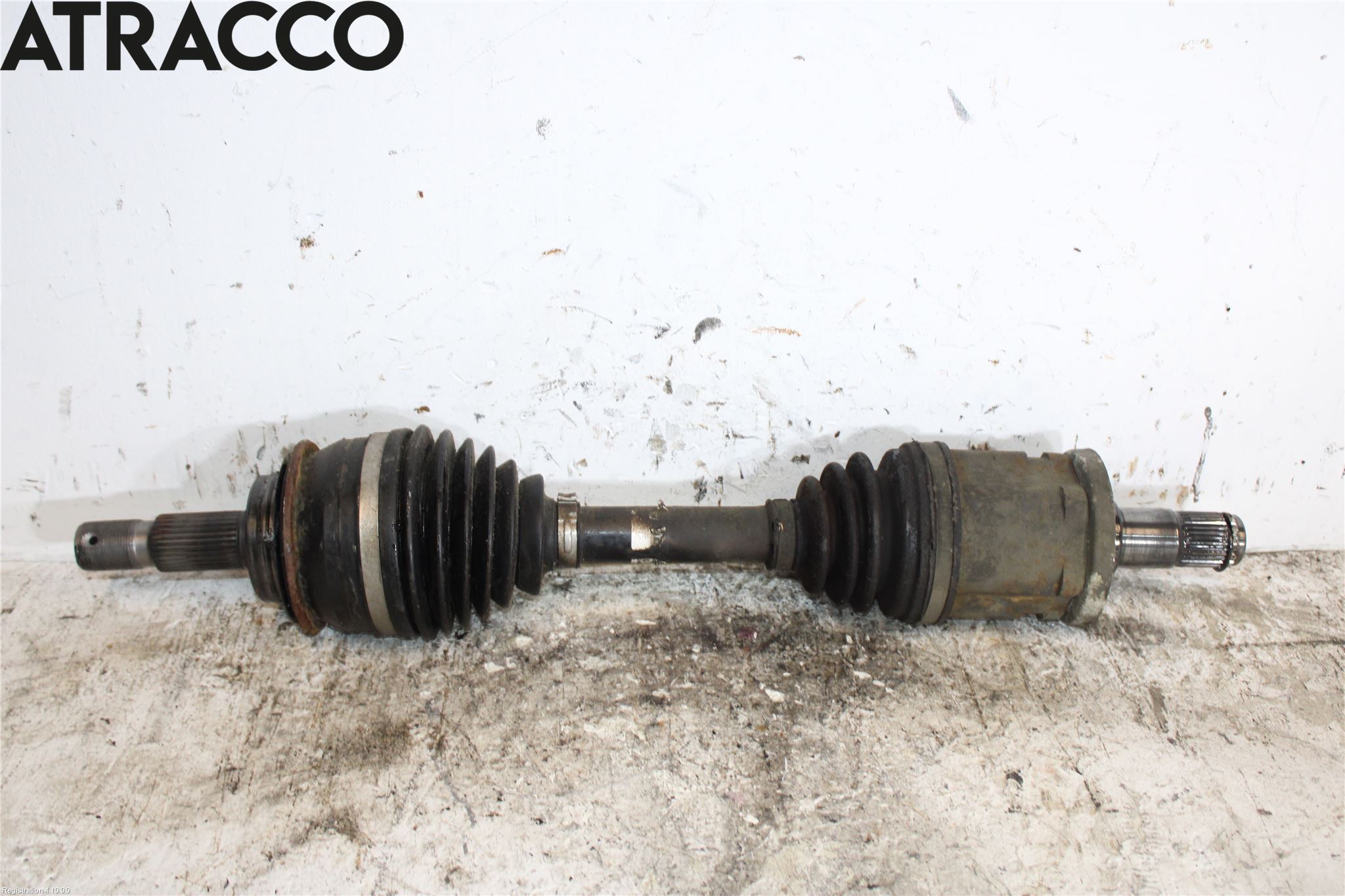 Toyota HILUX 16- Drivaxel Fram Höger