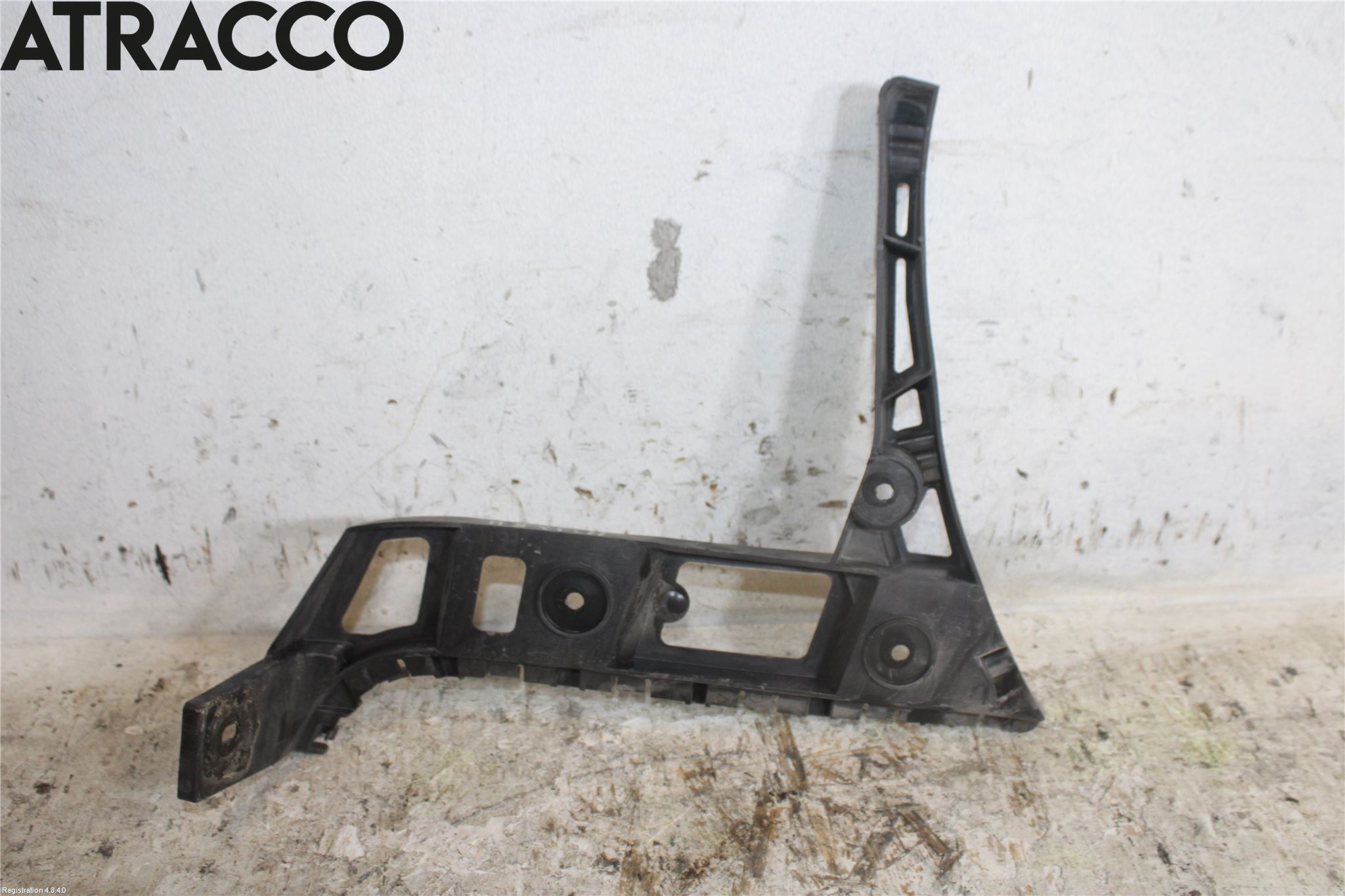 Volkswagen VW TOURAN 10-15 Stötfångarfäste Bak Hö