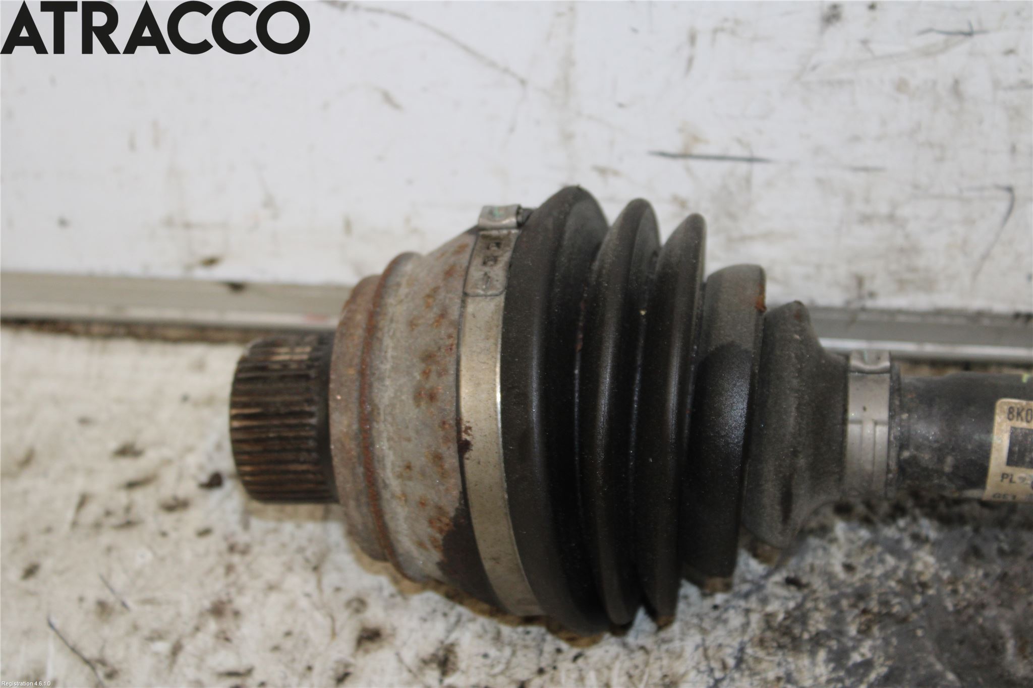 Audi A4/S4 08-11 Drivaxel Fram Höger