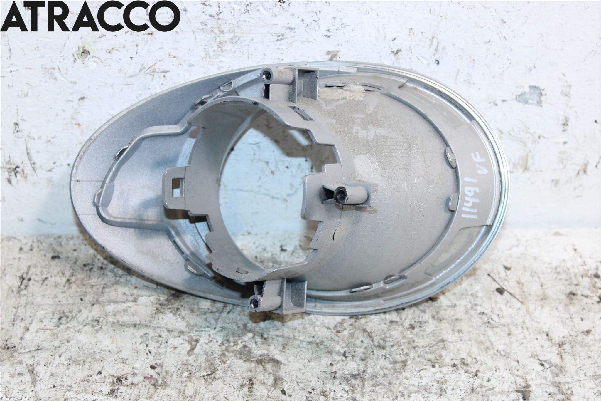 Peugeot PARTNER 08-15 Dimljussarg Fram
