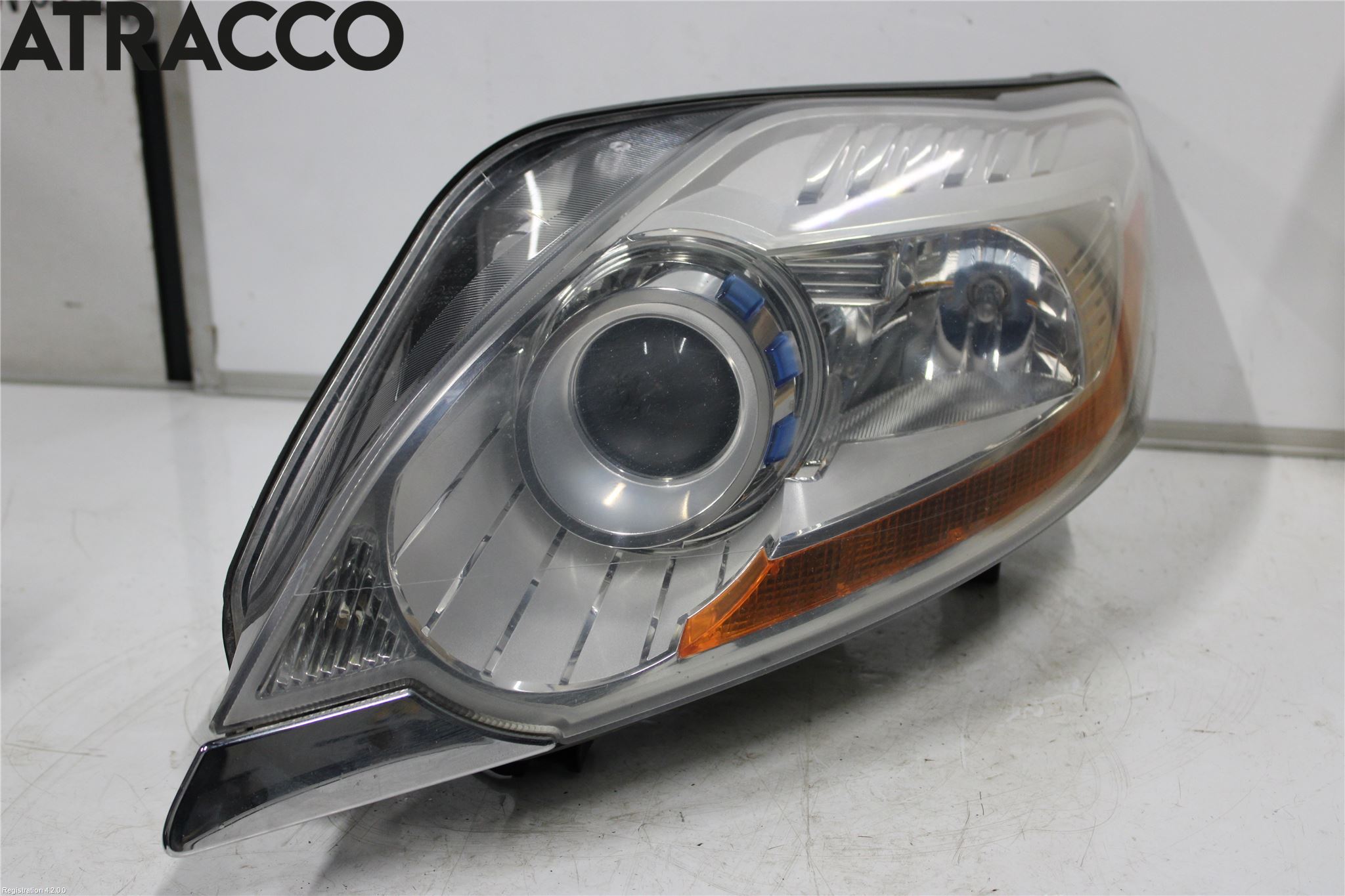 Ford KUGA 08-12 Strålkastare Vänster