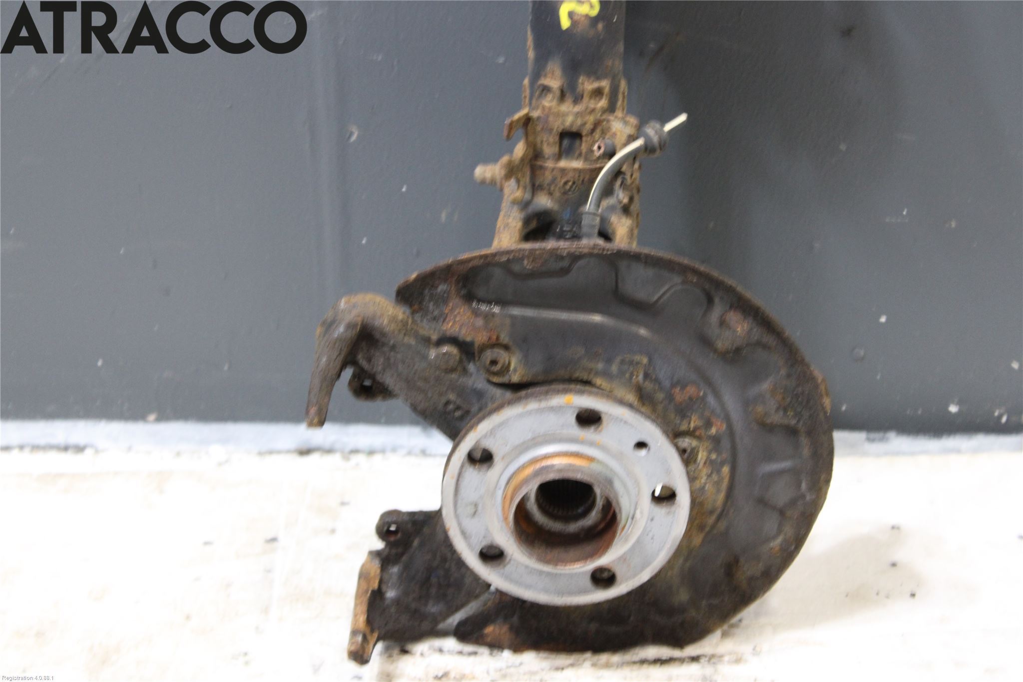 Volkswagen VW POLO 10-17 Fjäderben Fram Vänster
