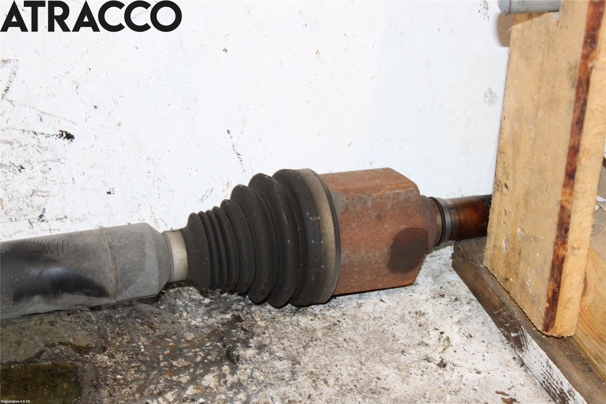 Volkswagen VW PASSAT 15-19 Drivaxel Fram Höger