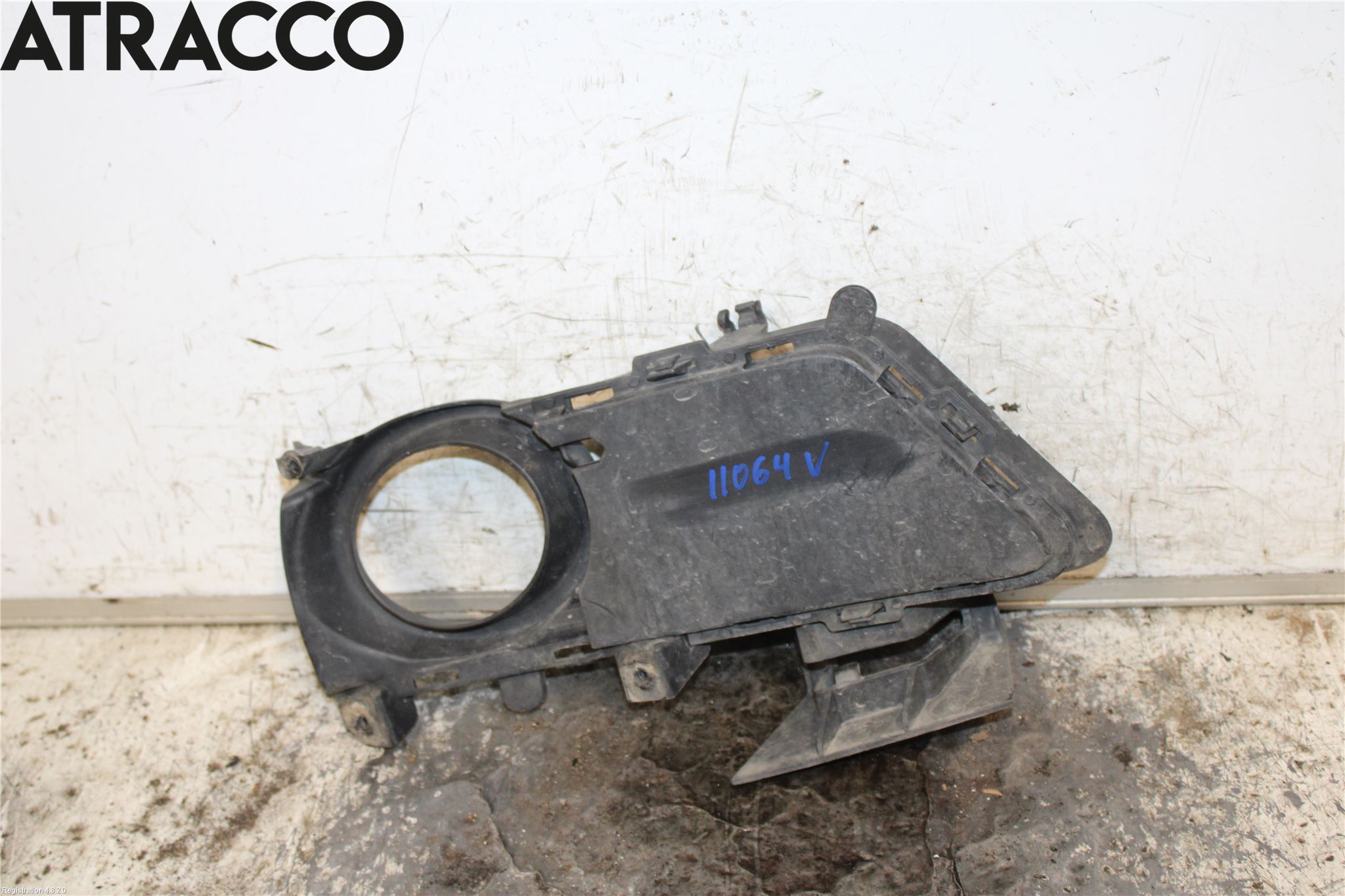BMW 3 F30/F31/F80 12-19 Dimljussarg Fram