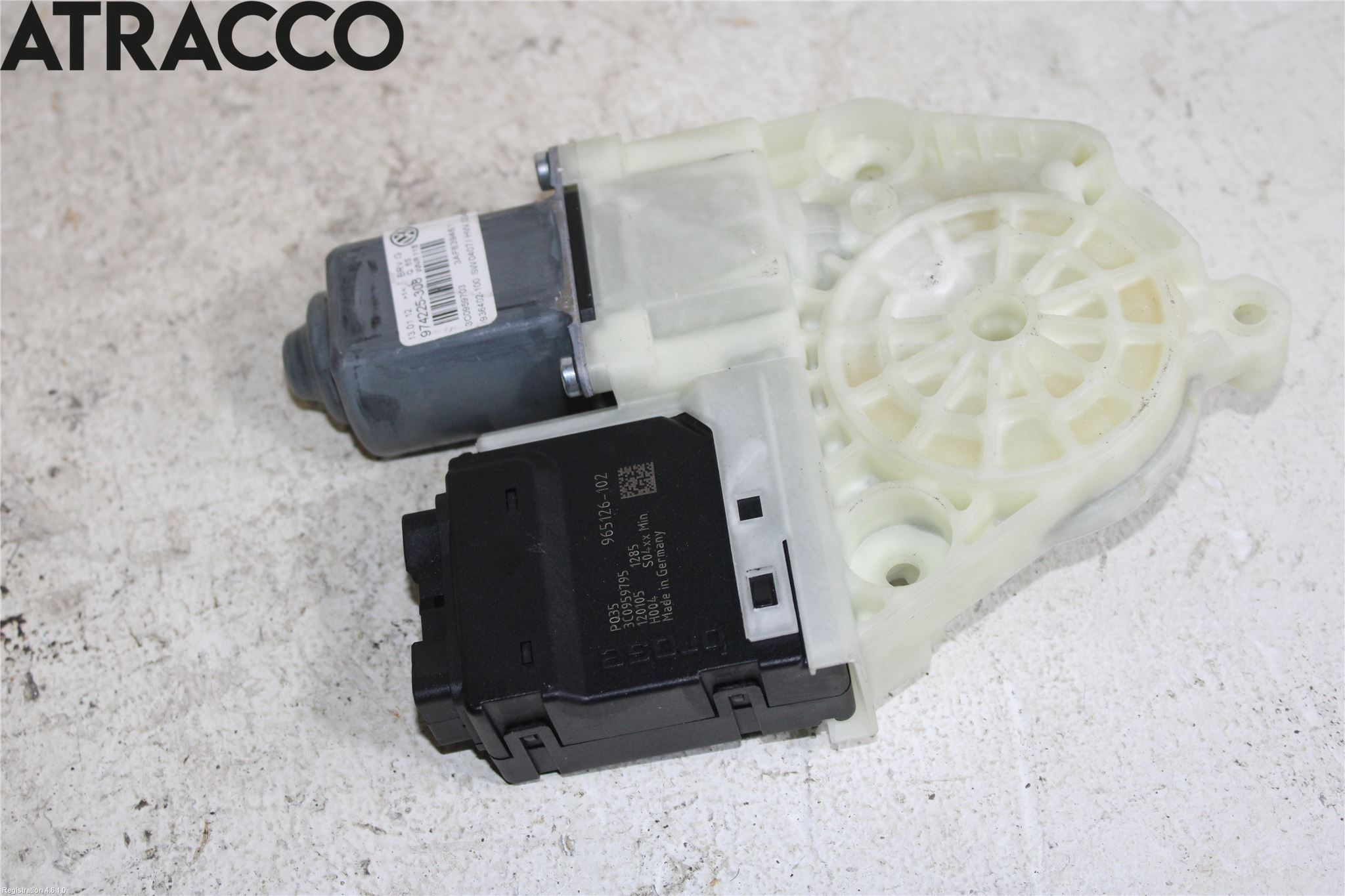 Volkswagen VW PASSAT 11-14 Fönsterhissmotor