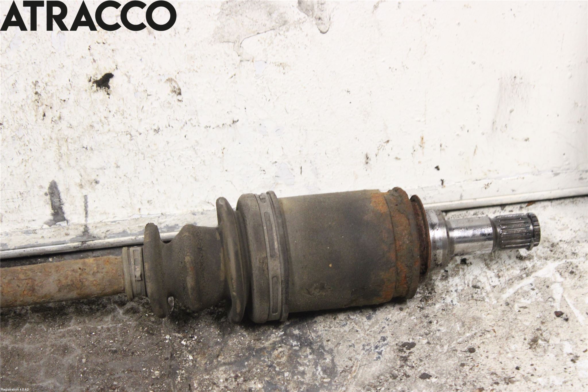 Toyota URBAN CRUISER Drivaxel Bak Vänster