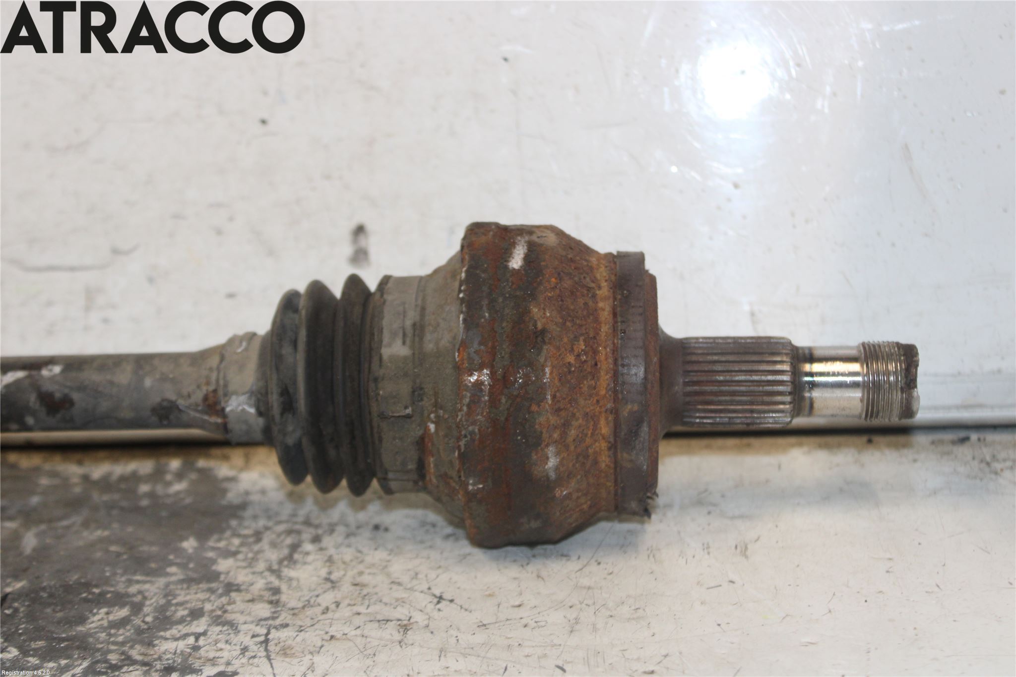 Mercedes-Benz MB E-KLASS (W212) 09-16 Drivaxel Bak Höger