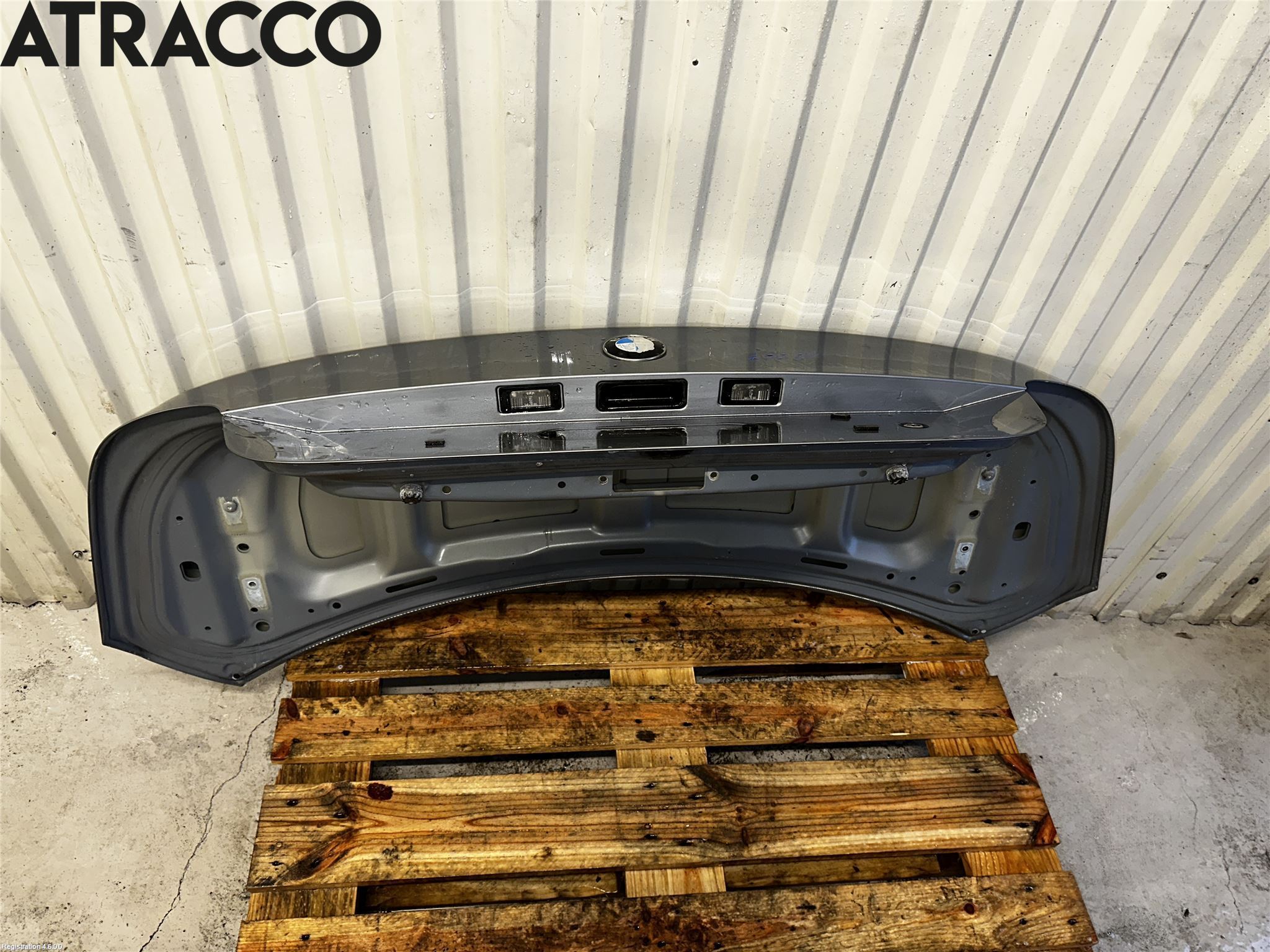 BMW 5 E60/61 Sed/Tou 02-10 Baklucka (Ej Med Ruta)