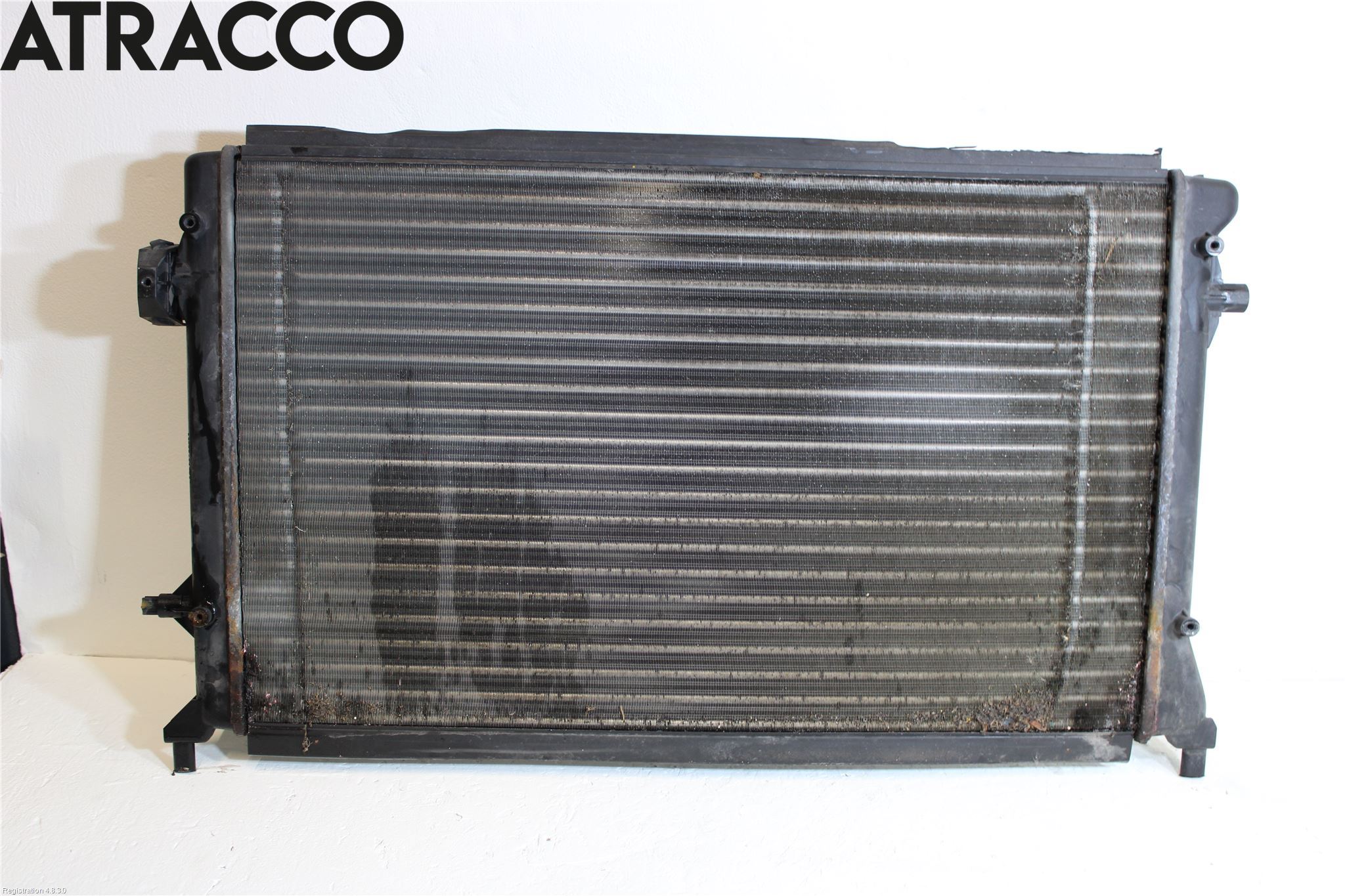 Volkswagen VW GOLF V 04-09 Kylare Aut