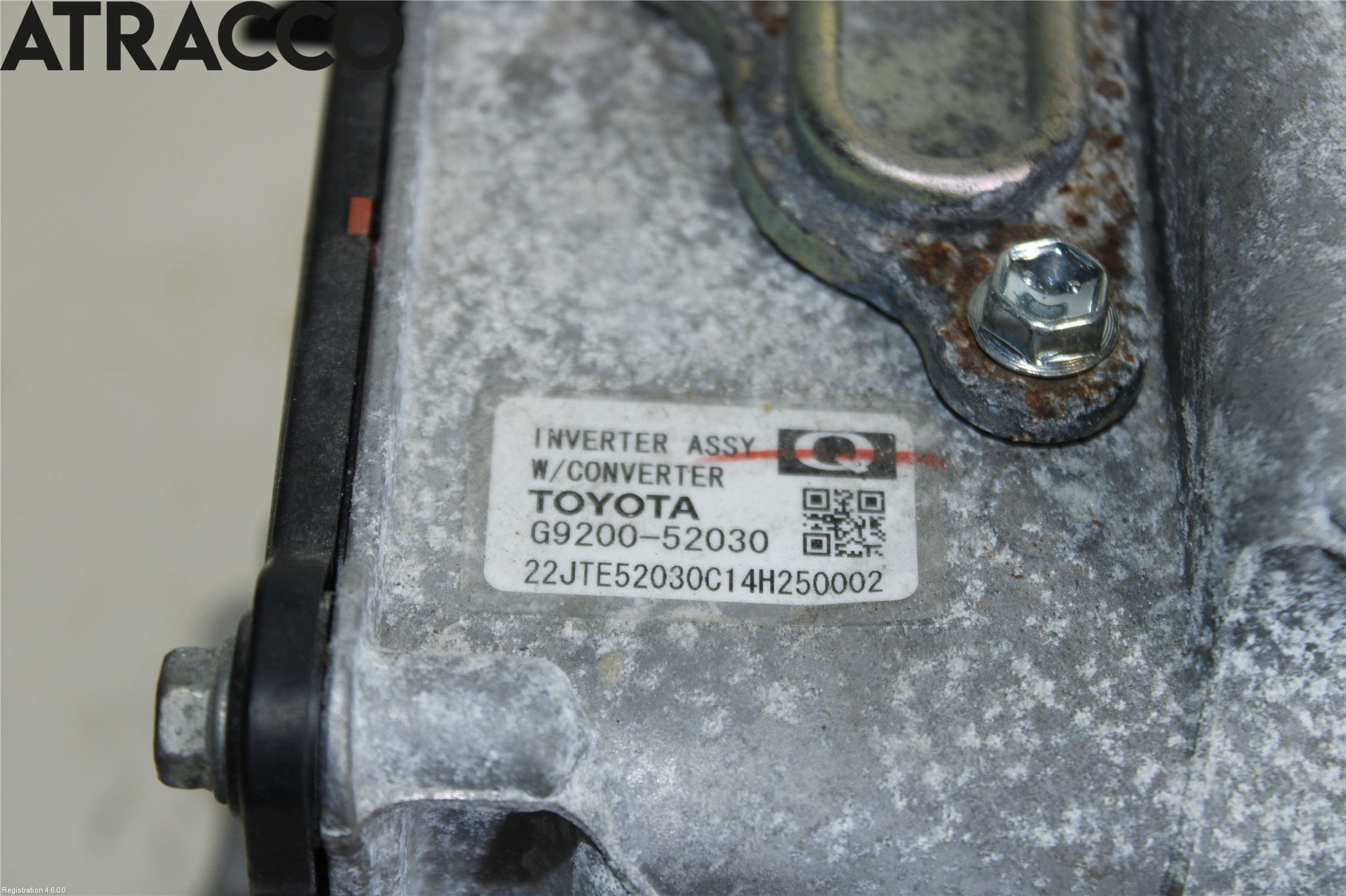 Toyota YARIS XP130 15-20 Hybridconverter