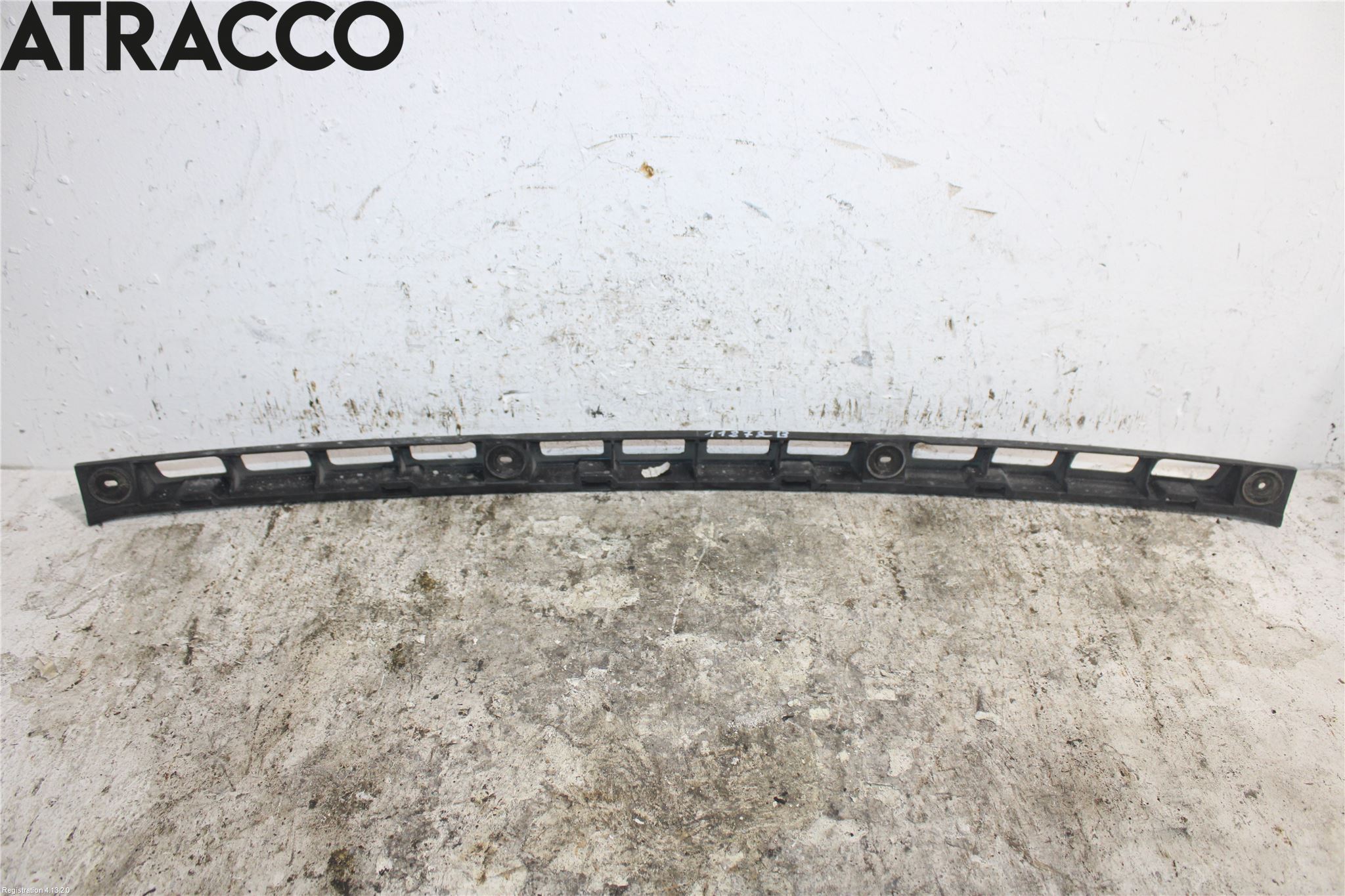 Volkswagen VW POLO 10-17 Stötfångardel Bak Mitt